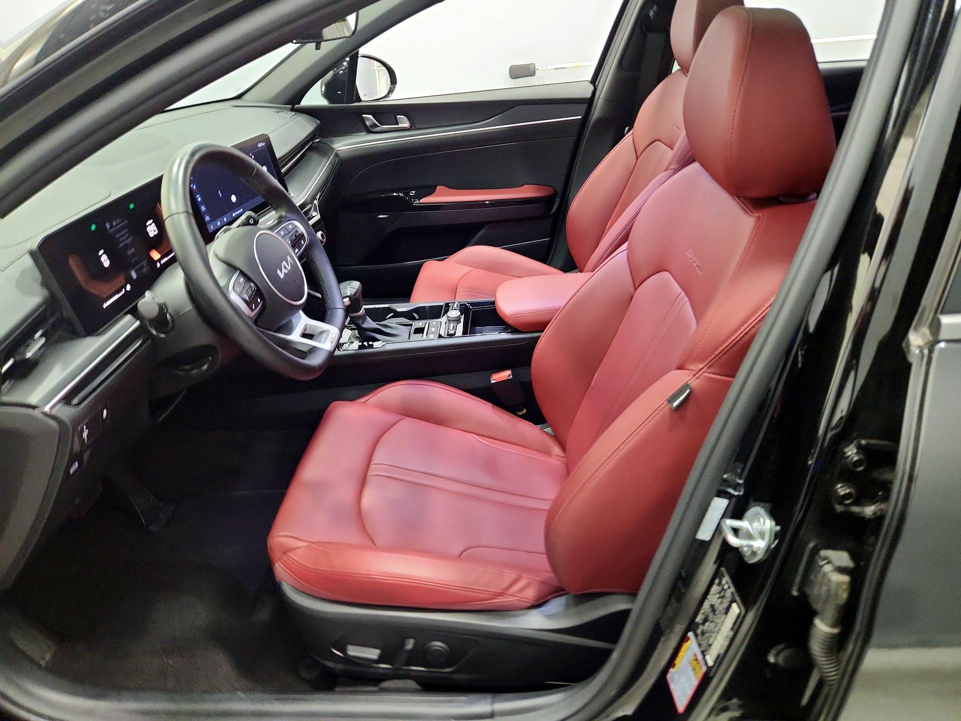 Thumbnail: 2025 Kia K5 - 11