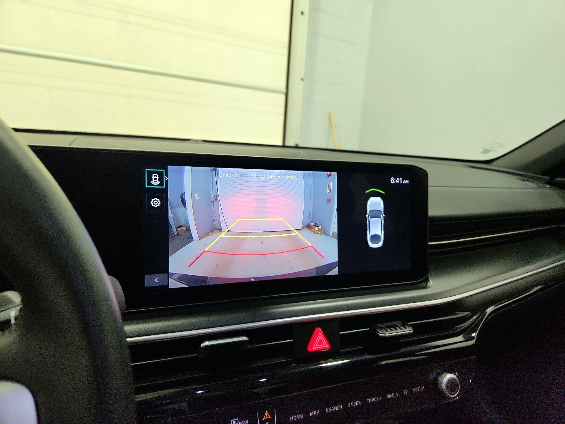 Thumbnail: 2025 Kia K5 - 15