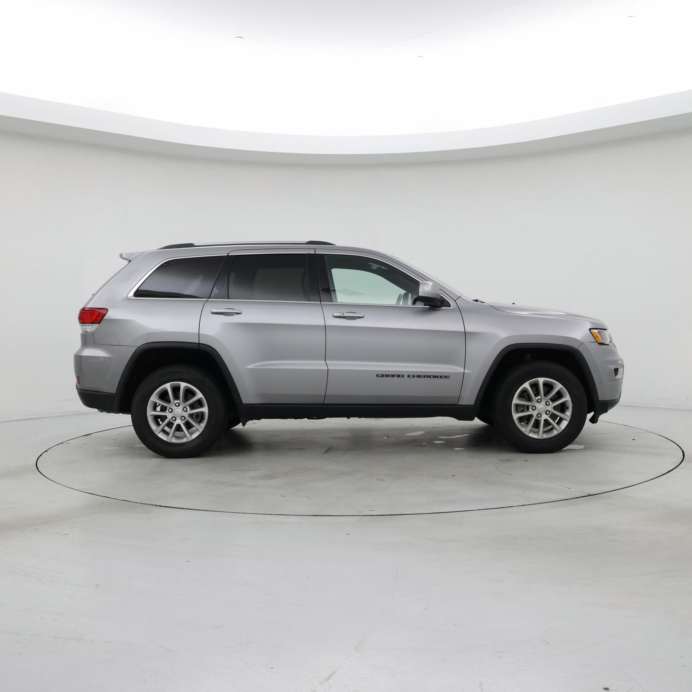 Thumbnail: 2021 Jeep Grand Cherokee - 7