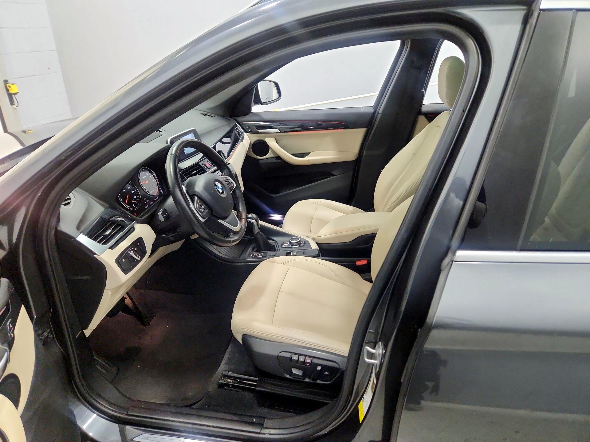 Thumbnail: 2018 BMW X1 - 11