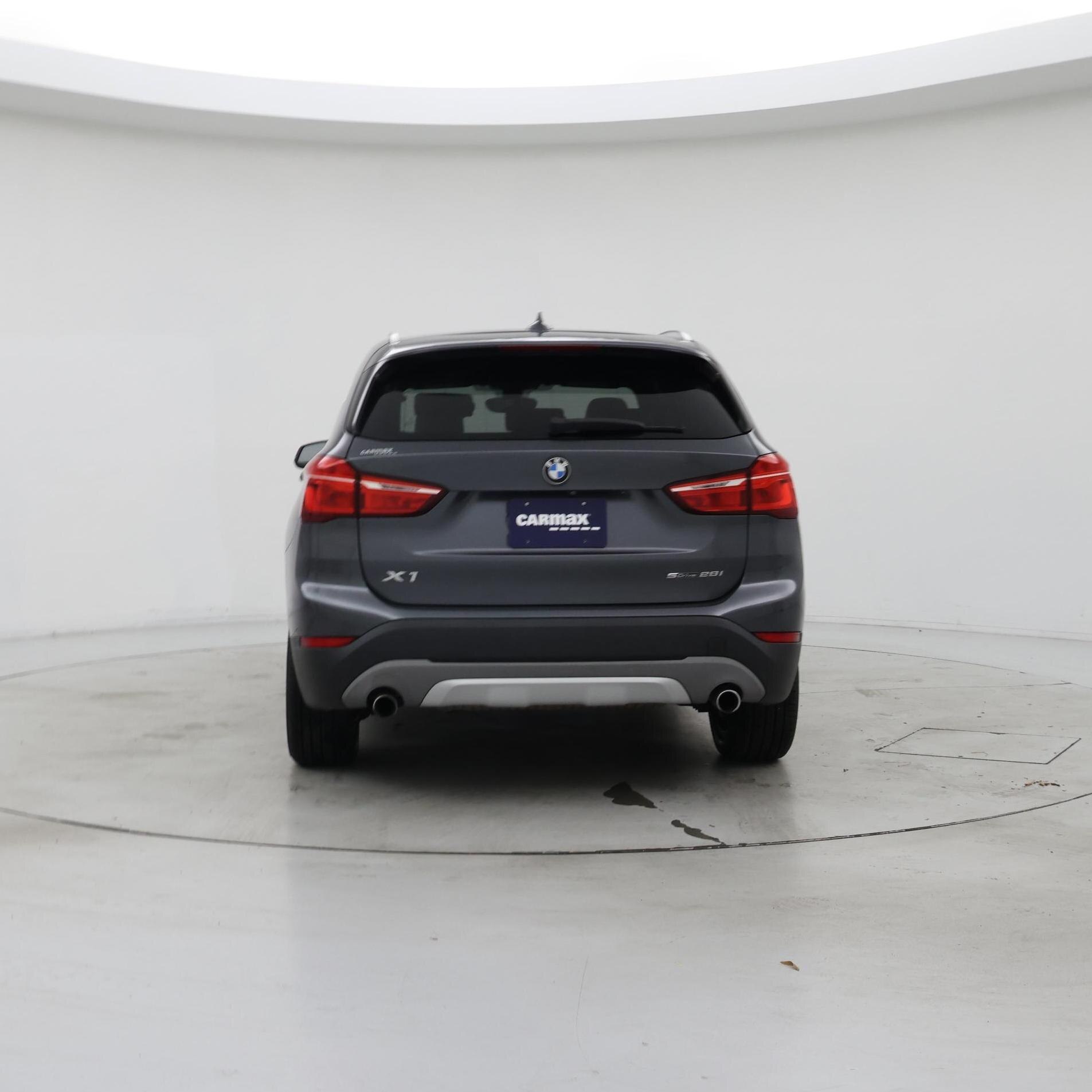 Thumbnail: 2018 BMW X1 - 6