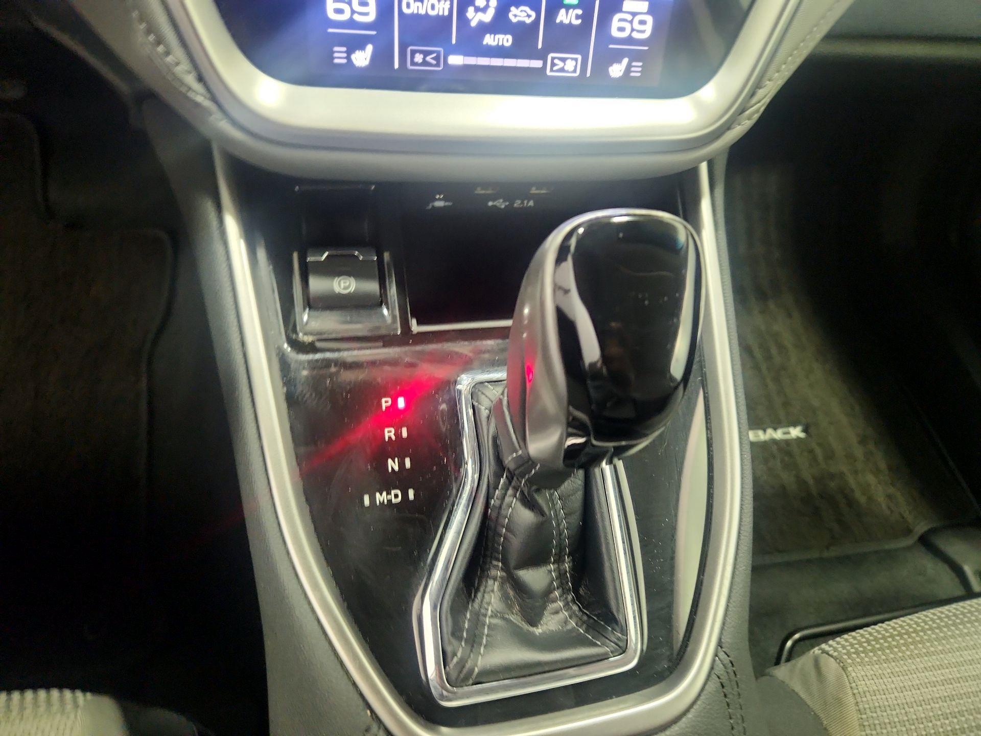 Thumbnail: 2022 Subaru Outback - 17