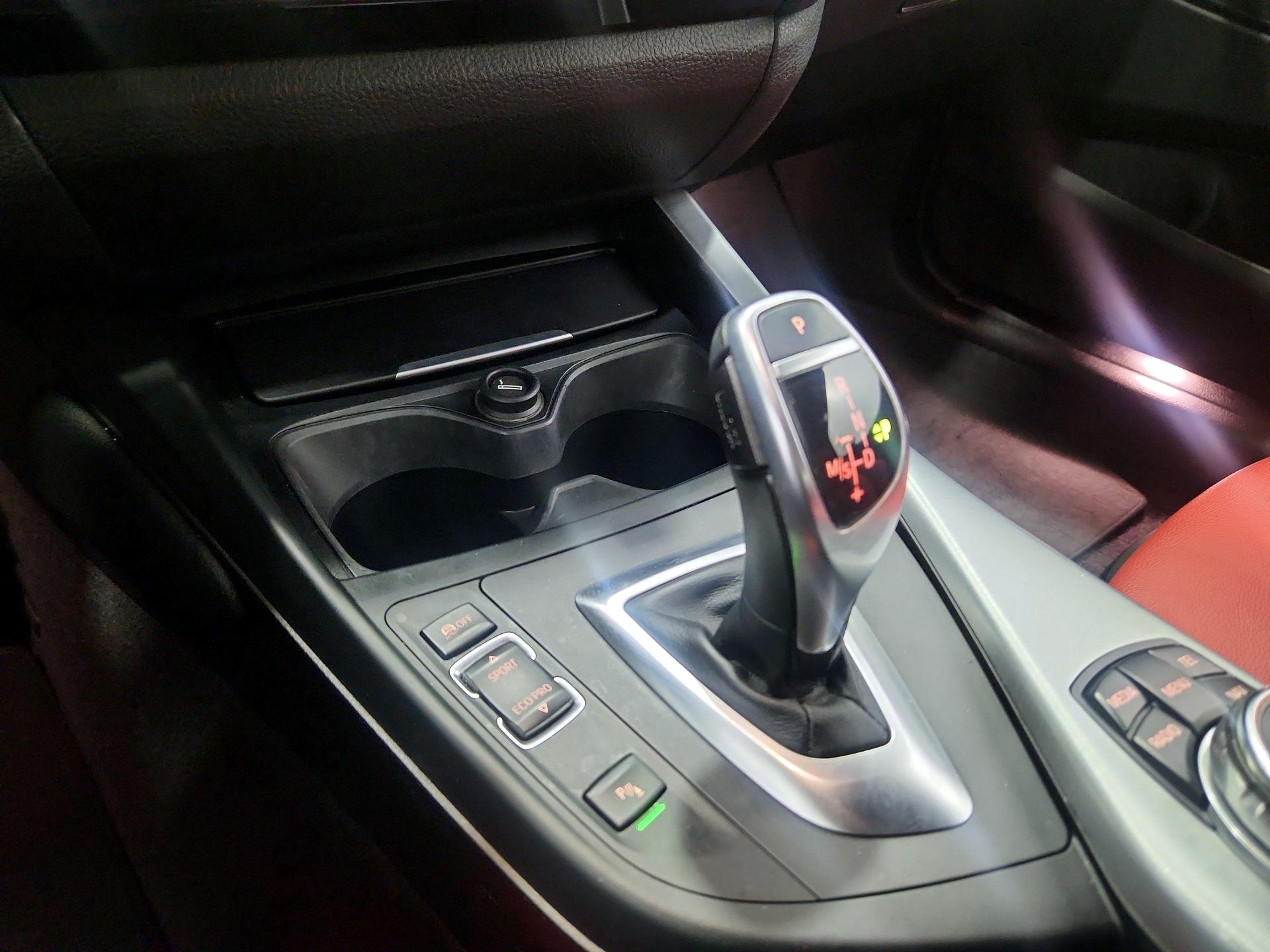 Thumbnail: 2016 BMW 2 Series - 18