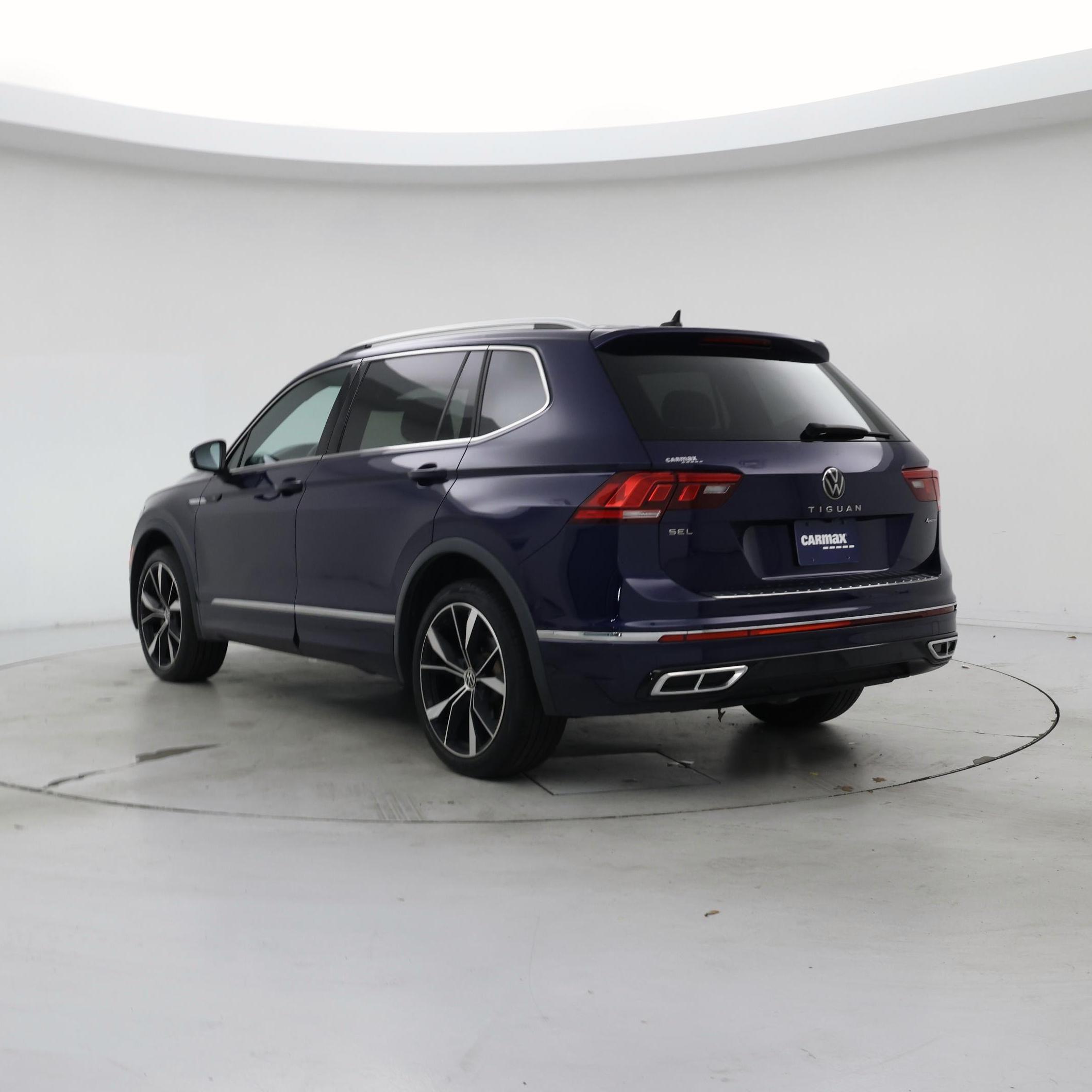 Thumbnail: 2022 Volkswagen Tiguan - 2