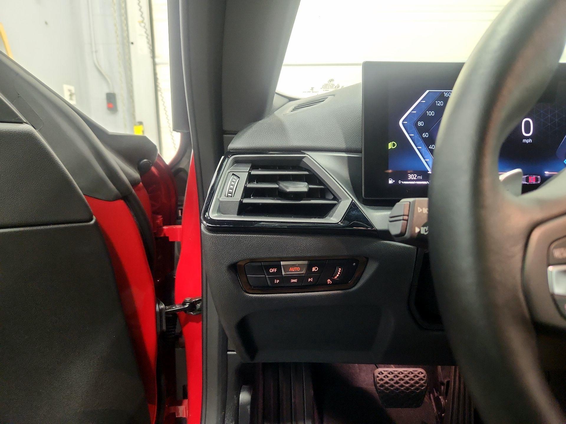 Thumbnail: 2023 BMW 2 Series - 13