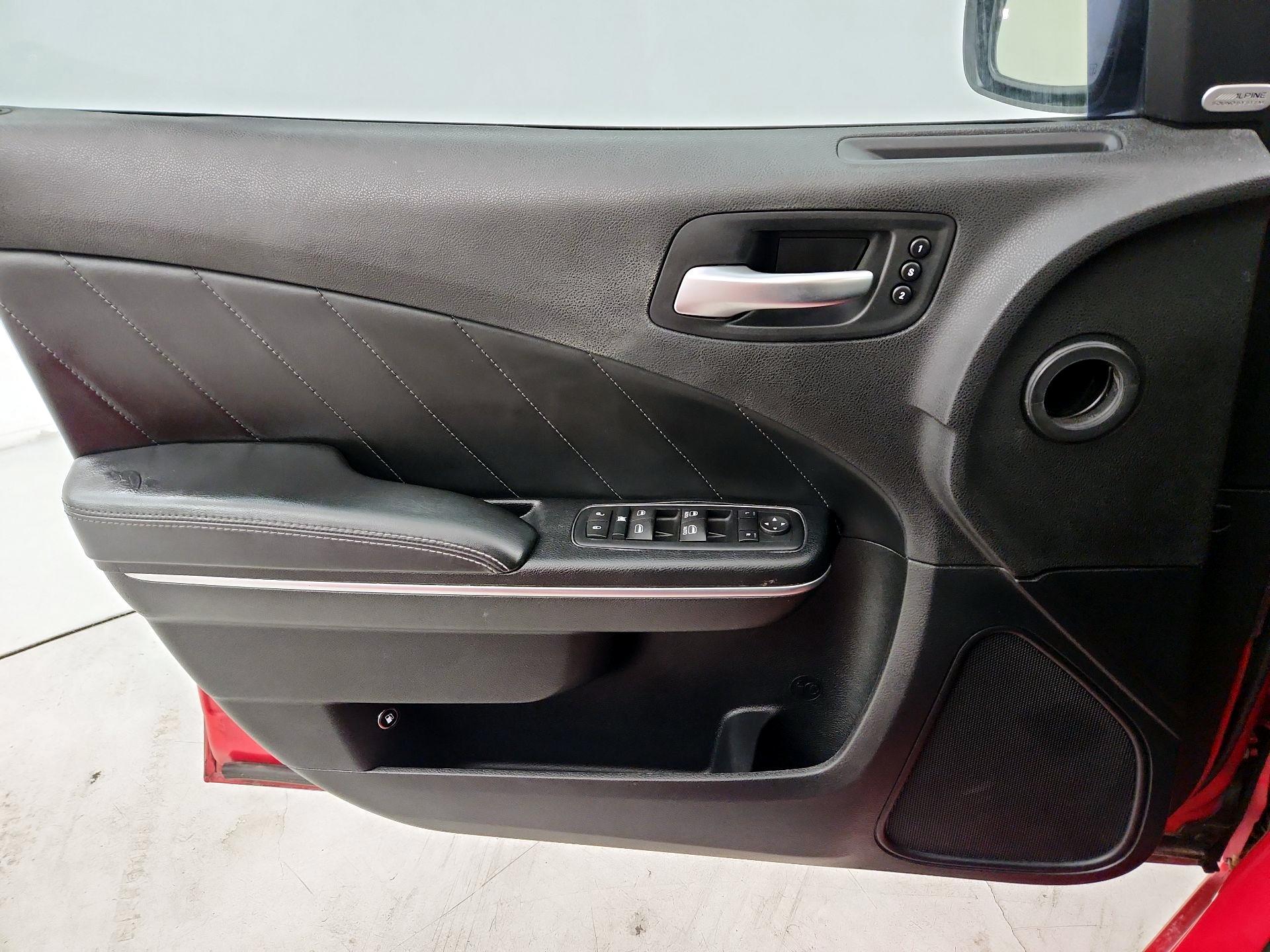 Thumbnail: 2015 Dodge Charger - 12