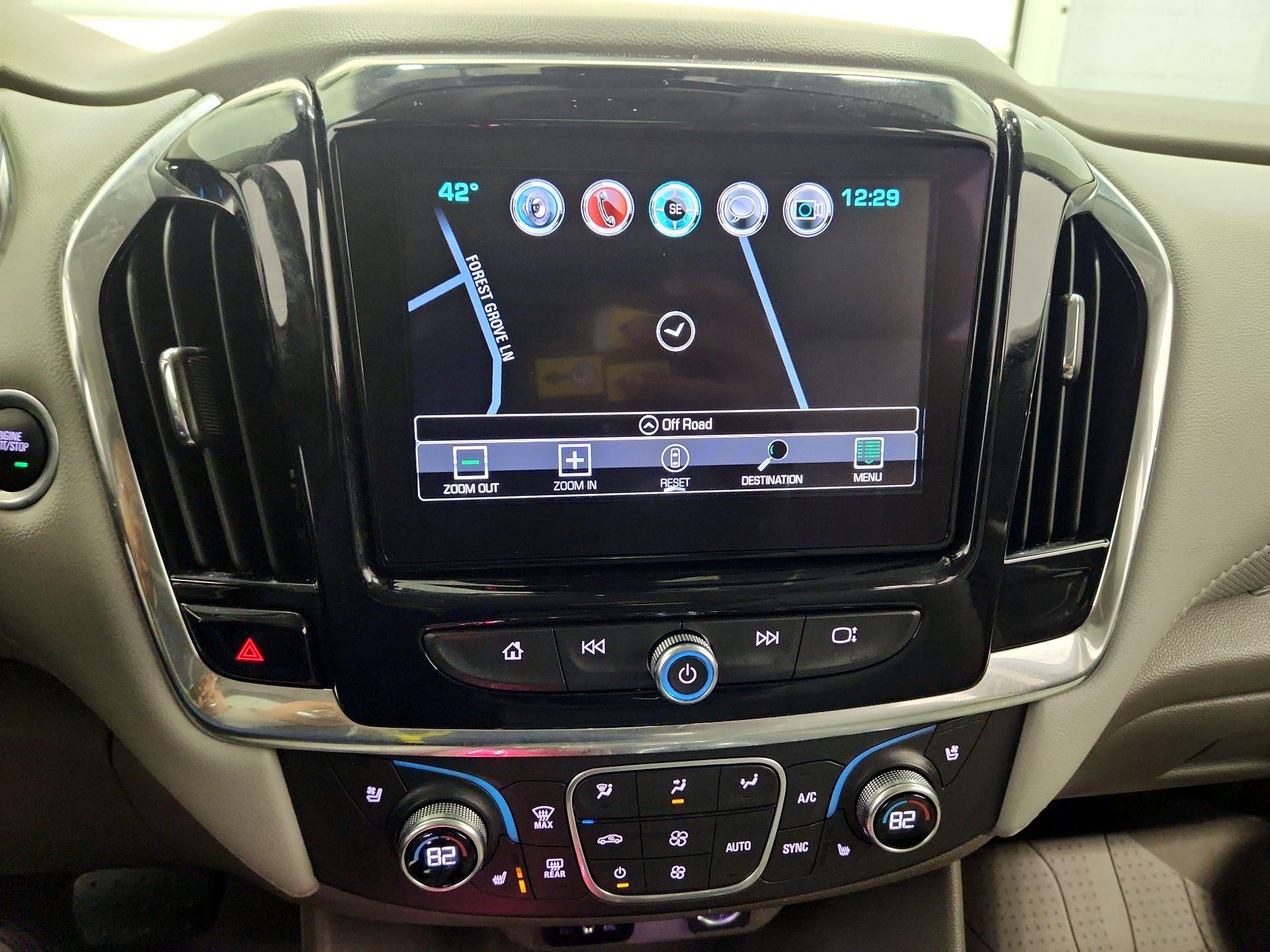 Thumbnail: 2019 Chevrolet Traverse - 14