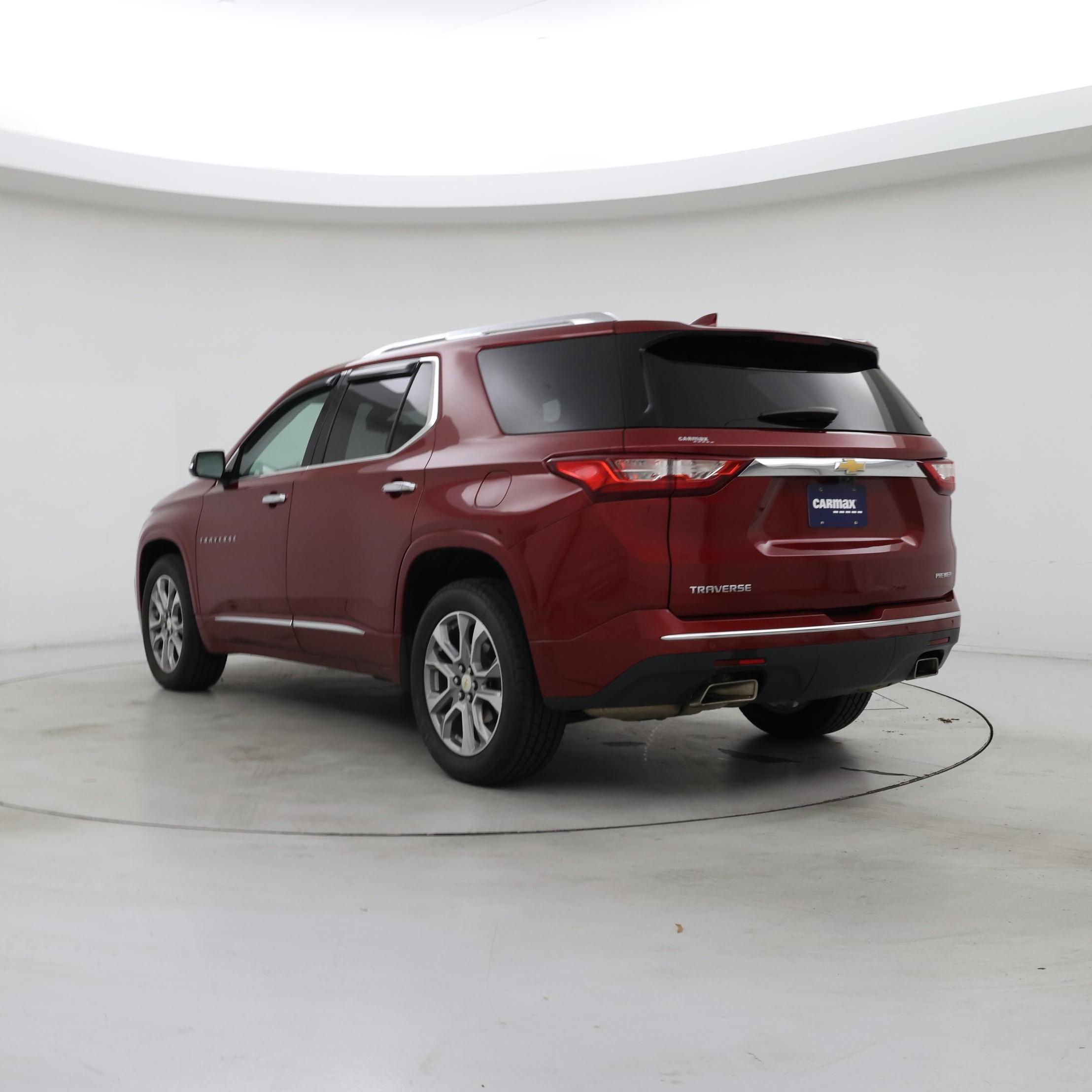 Thumbnail: 2019 Chevrolet Traverse - 2