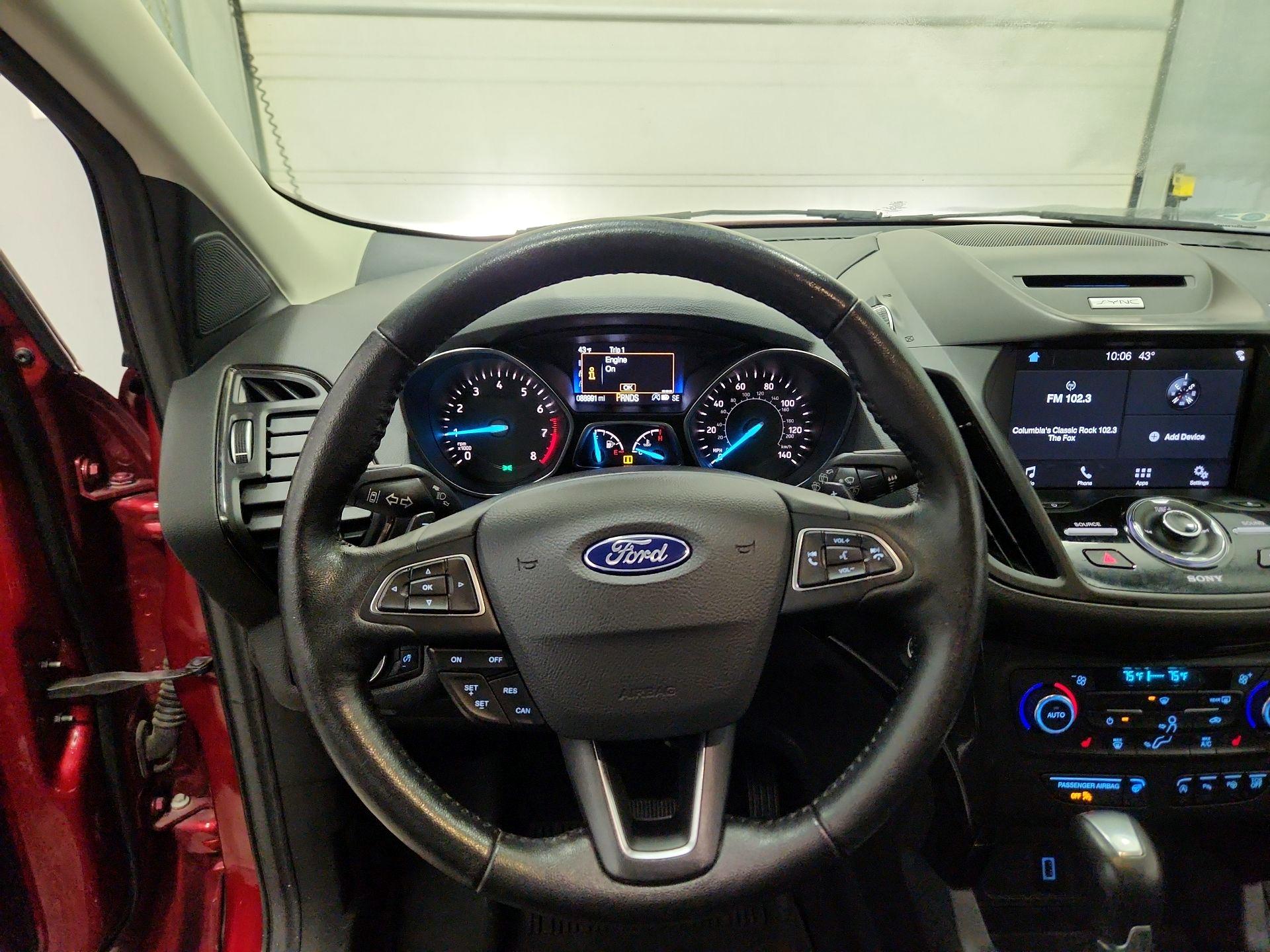 Thumbnail: 2017 Ford Escape - 10