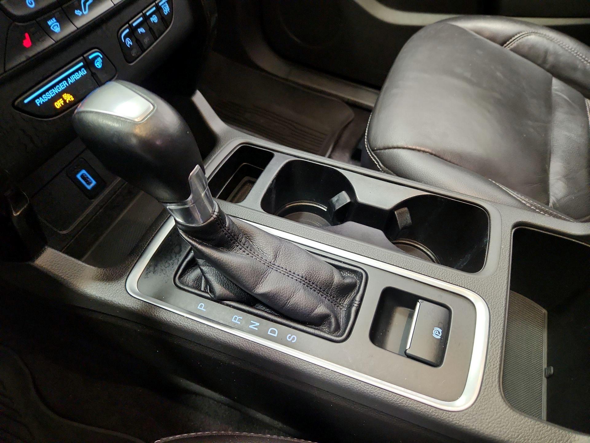 Thumbnail: 2017 Ford Escape - 17