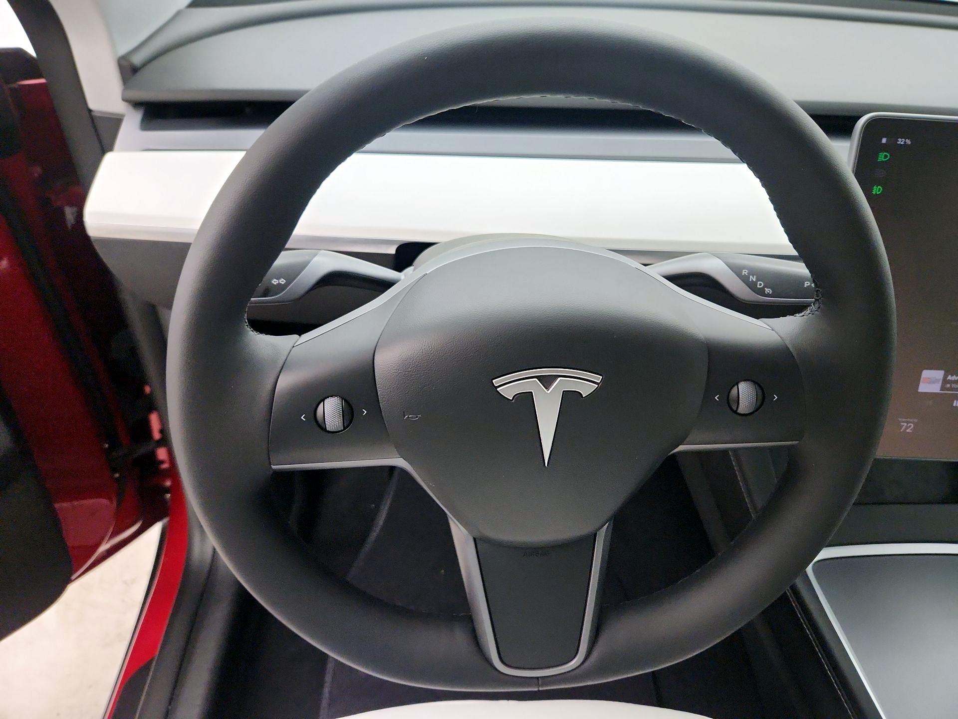 Thumbnail: 2022 Tesla Model Y - 10