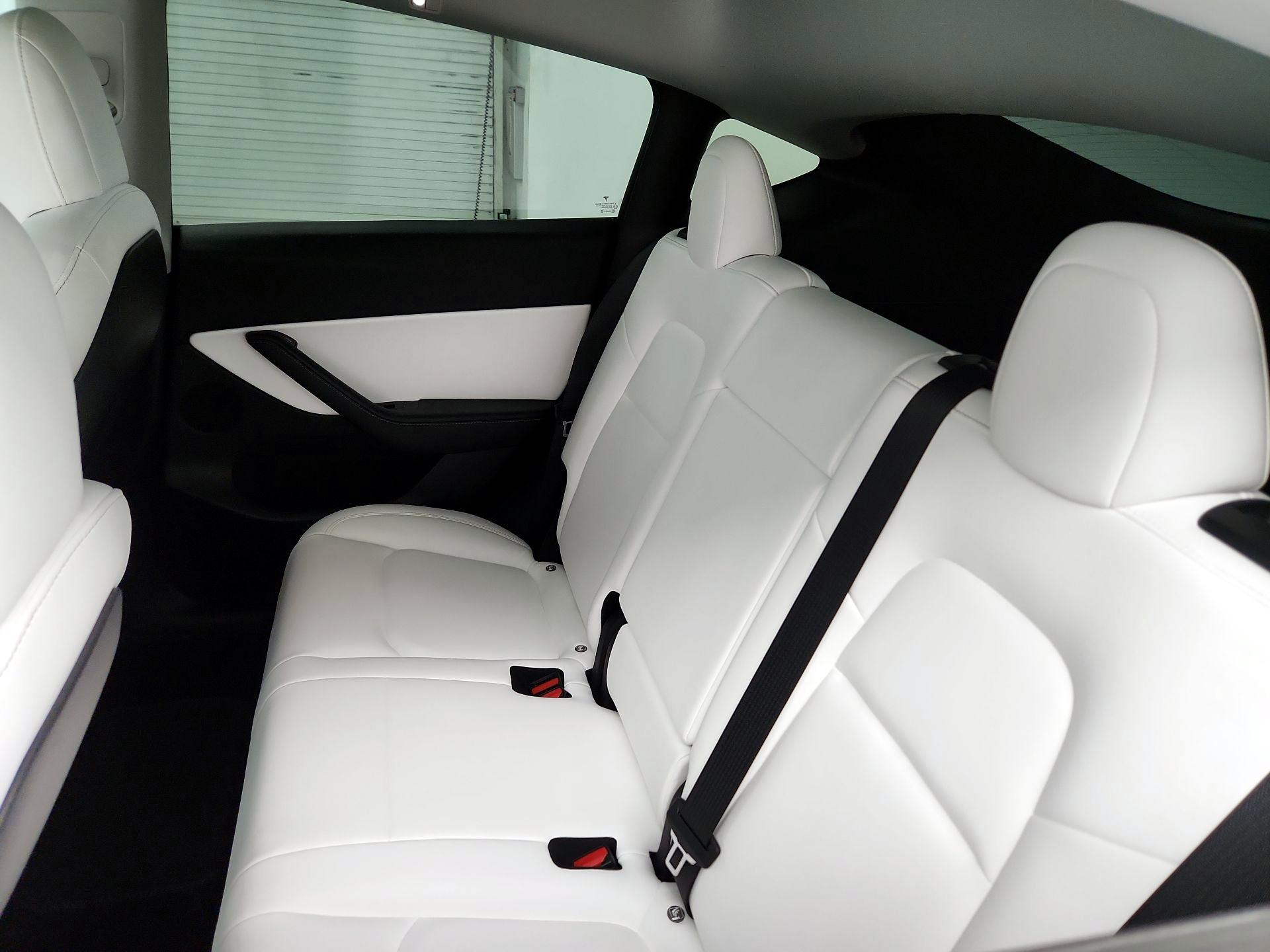 Thumbnail: 2022 Tesla Model Y - 18