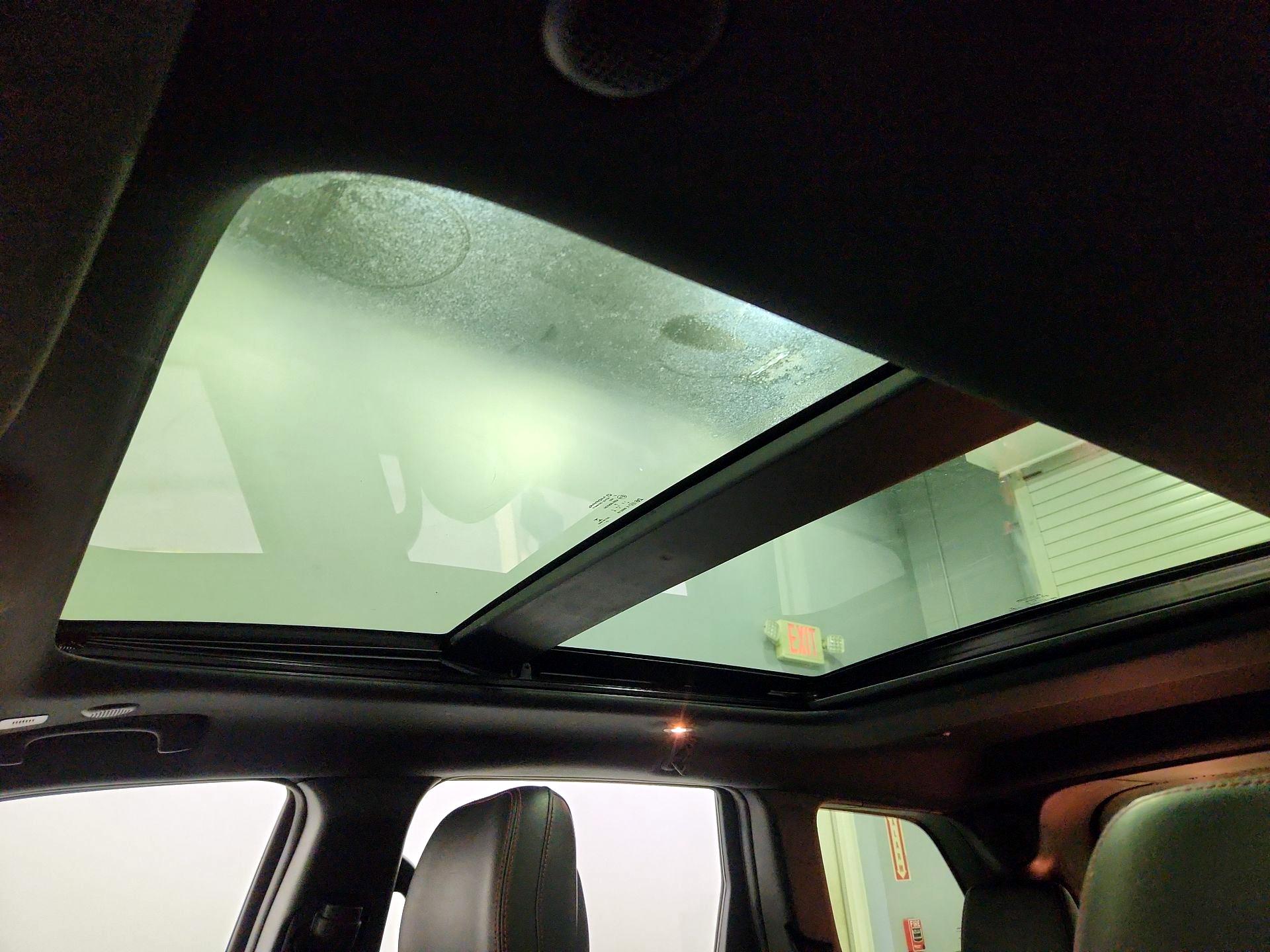 Thumbnail: 2021 Jeep Grand Cherokee - 20