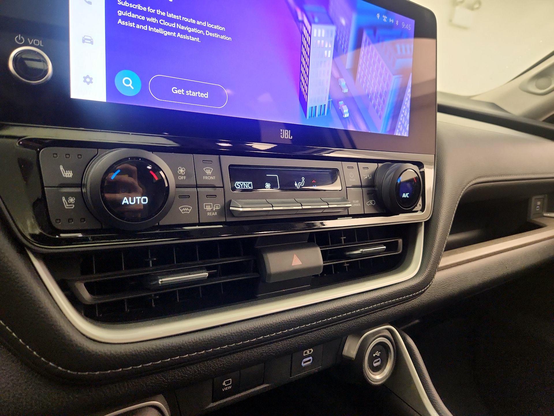 Thumbnail: 2024 Toyota Grand Highlander - 17