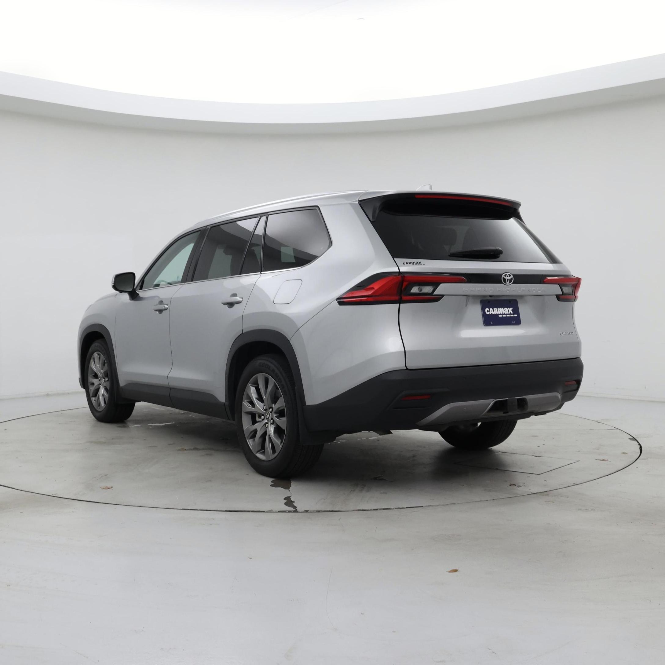 Thumbnail: 2024 Toyota Grand Highlander - 2