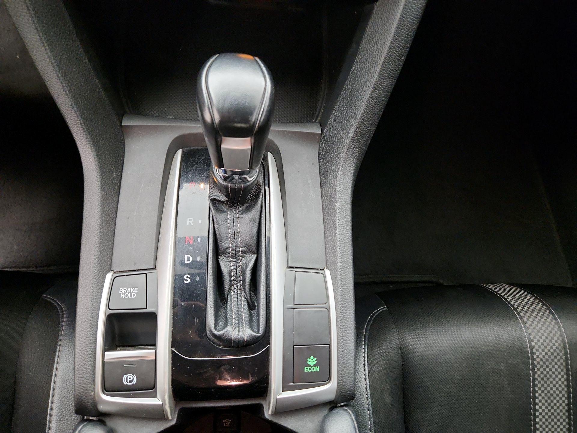 Thumbnail: 2020 Honda Civic - 15