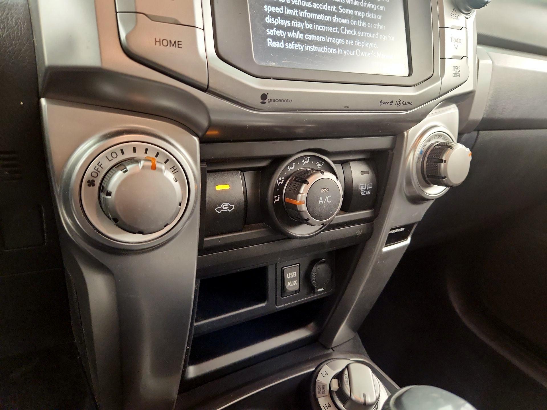 Thumbnail: 2017 Toyota 4Runner - 17