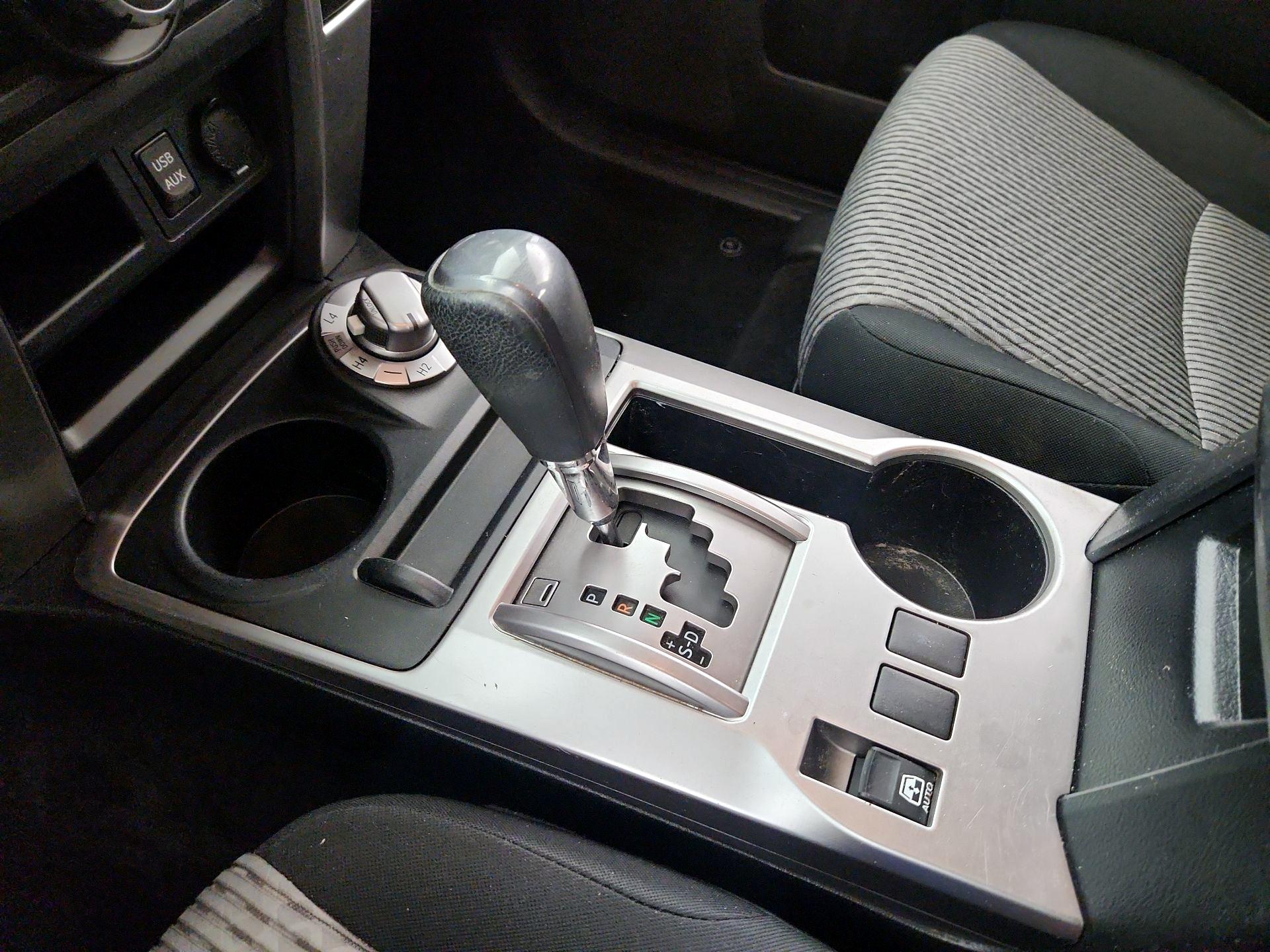 Thumbnail: 2017 Toyota 4Runner - 18