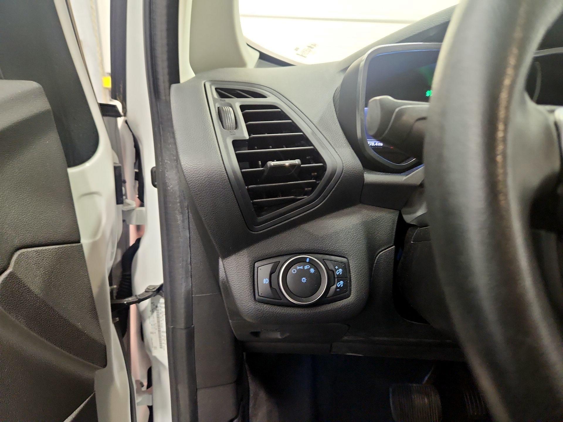 Thumbnail: 2016 Ford C-Max - 13