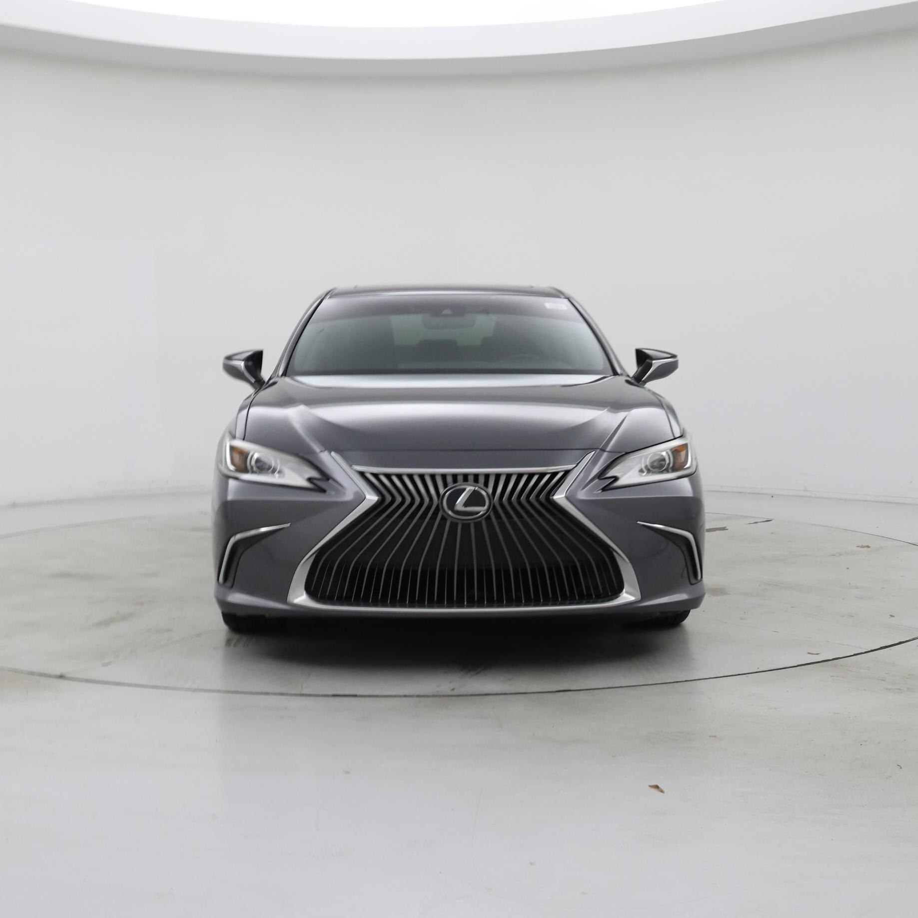 Thumbnail: 2019 Lexus ES - 5