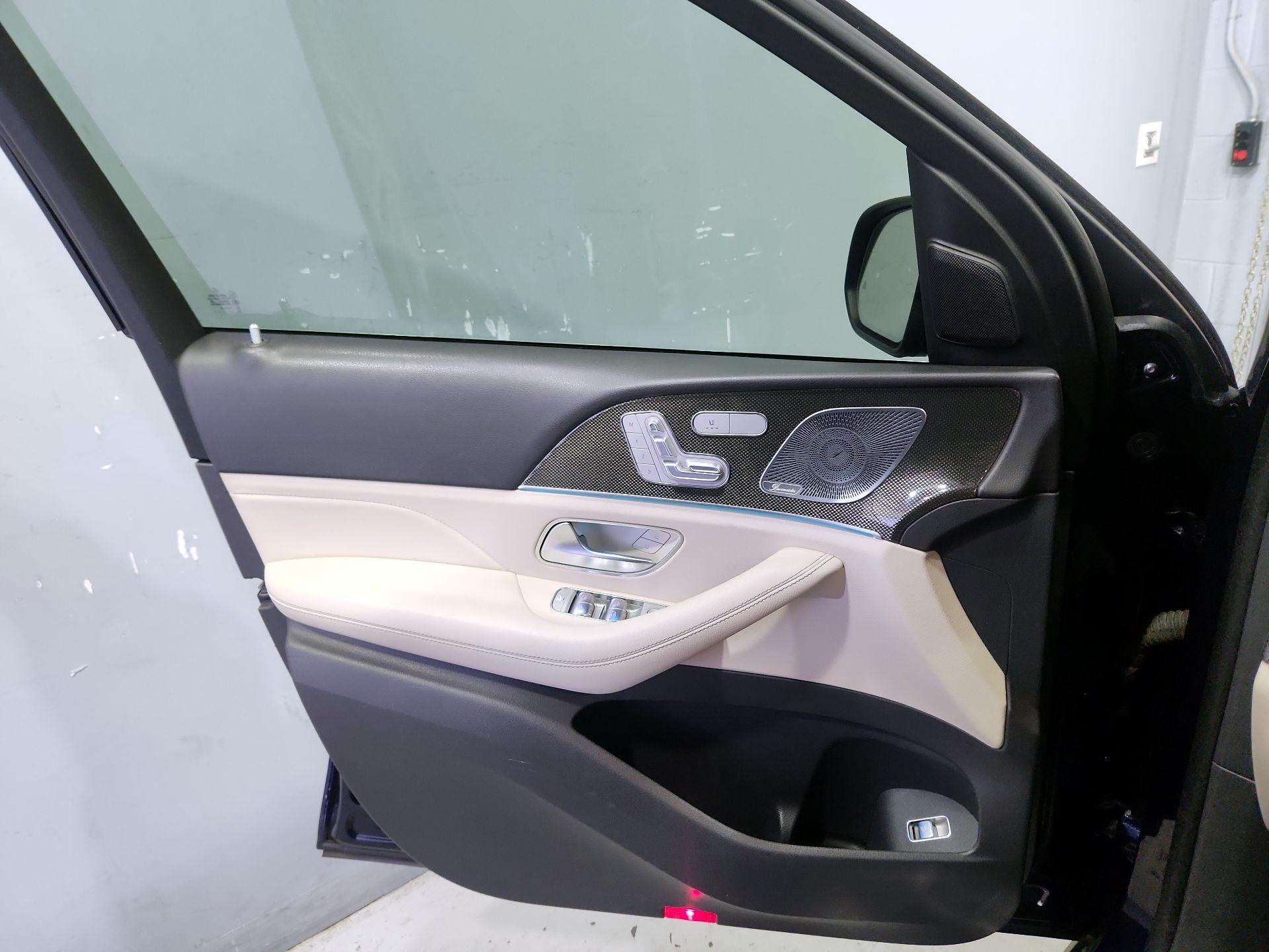 Thumbnail: 2020 Mercedes-Benz GLE - 12