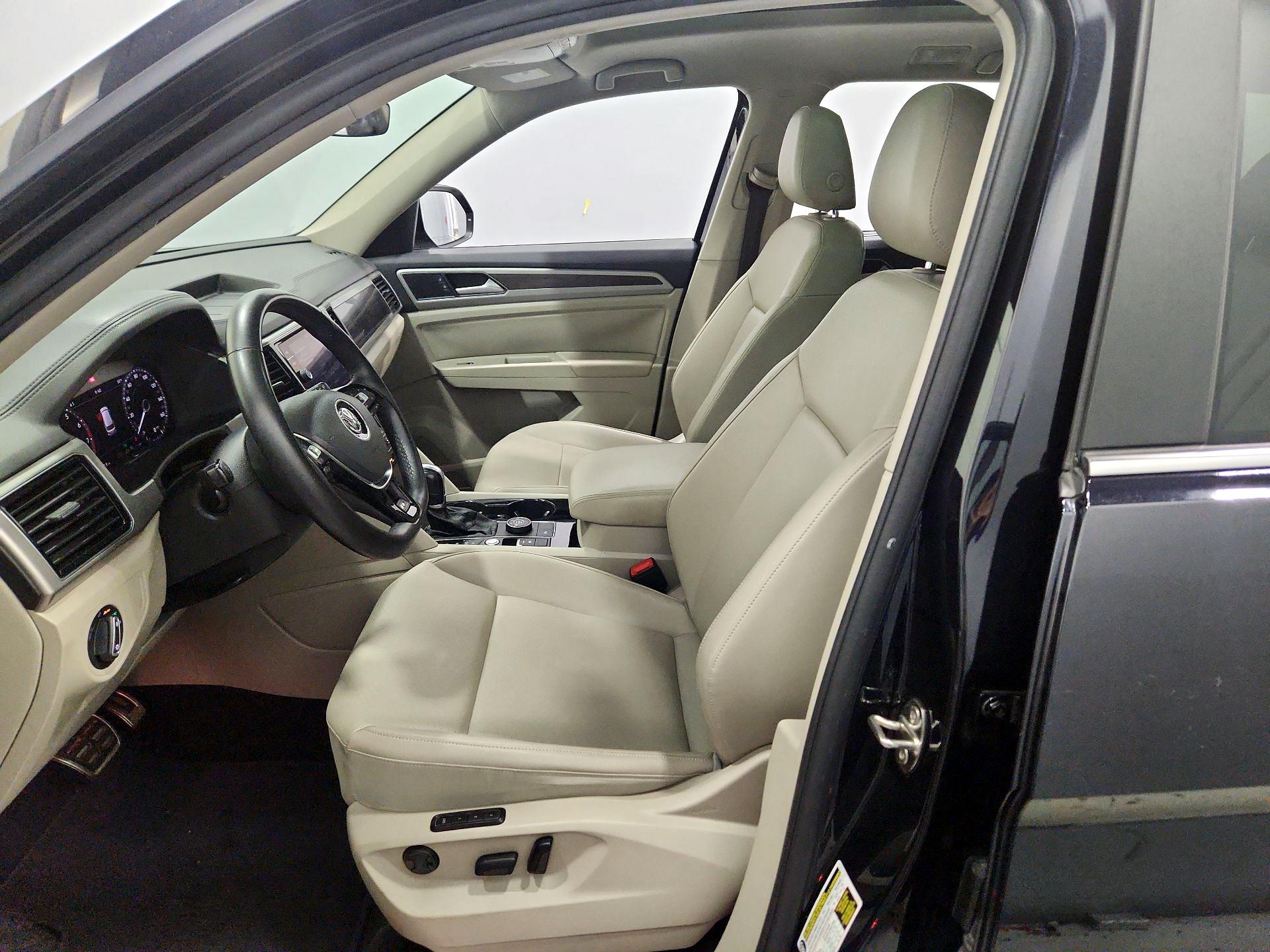 Thumbnail: 2019 Volkswagen Atlas - 11