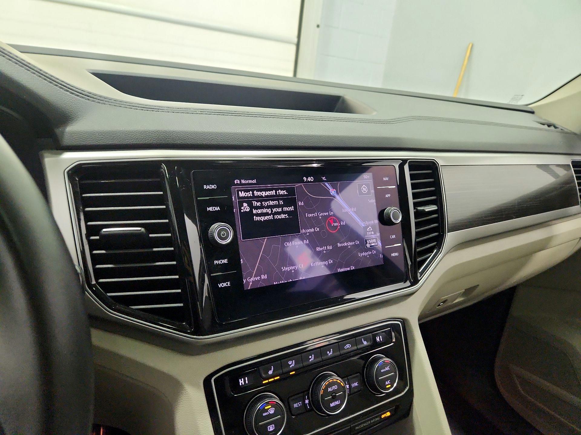 Thumbnail: 2019 Volkswagen Atlas - 14