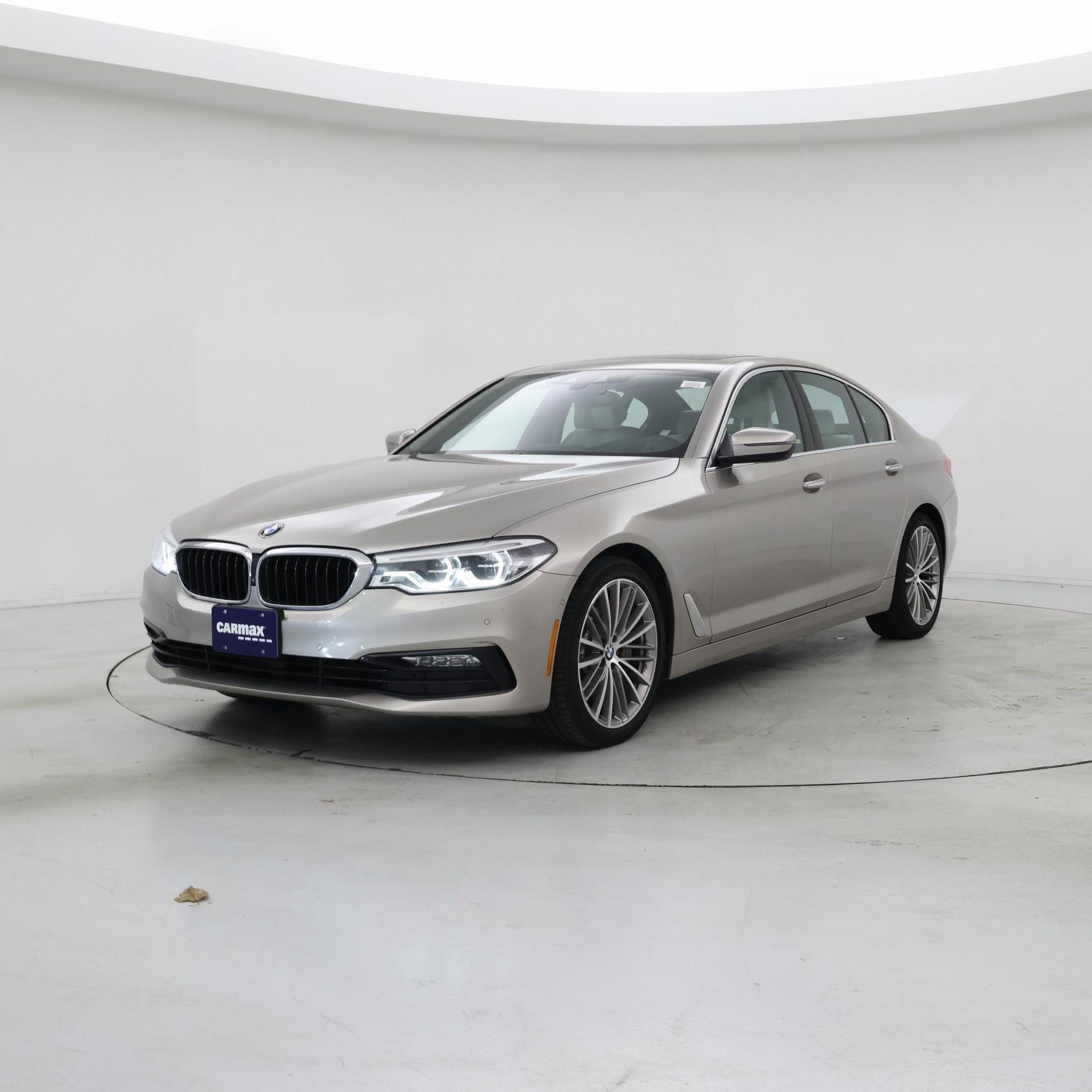 Thumbnail: 2017 BMW 5 Series - 4