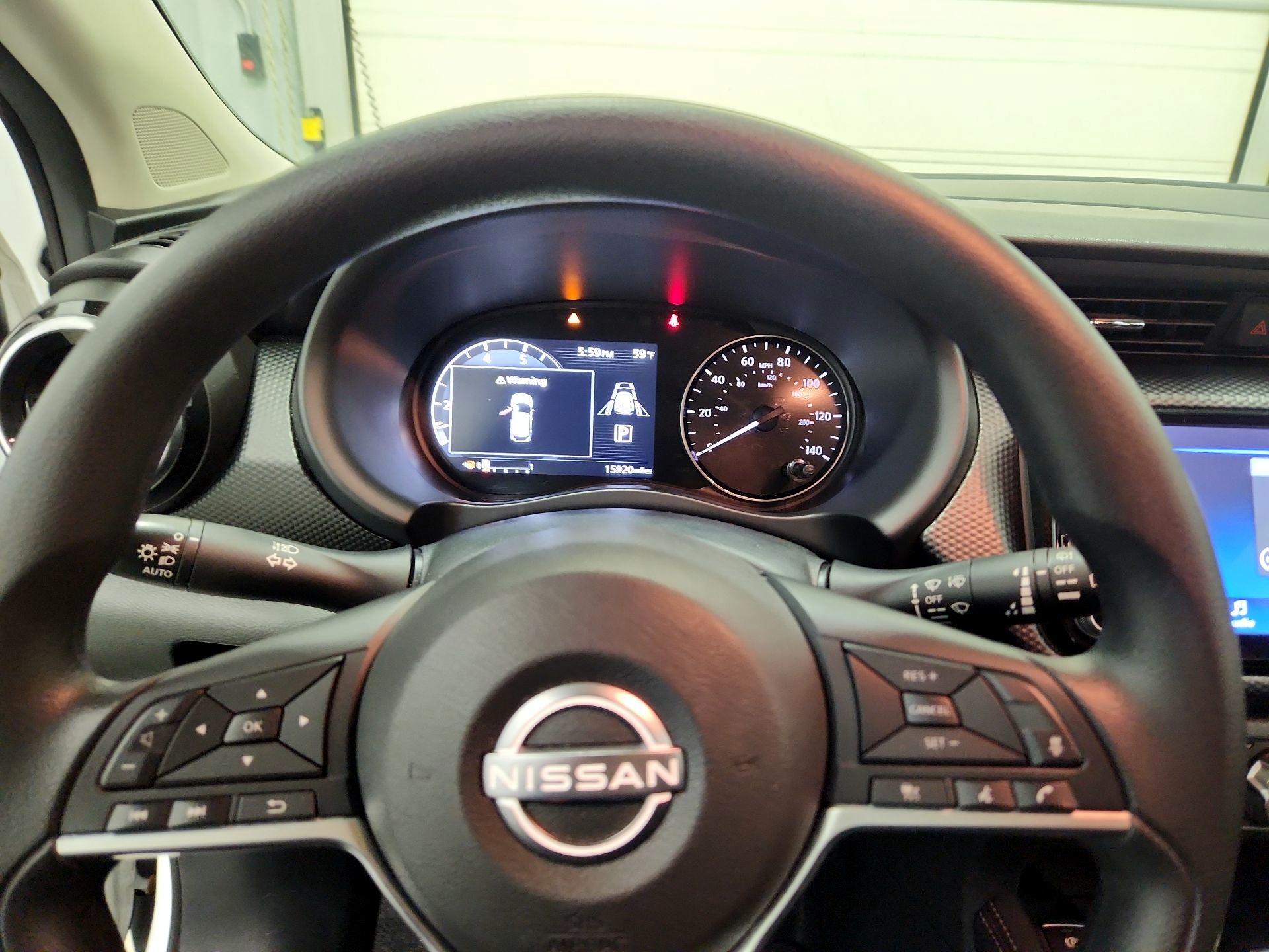 Thumbnail: 2024 Nissan Kicks - 10