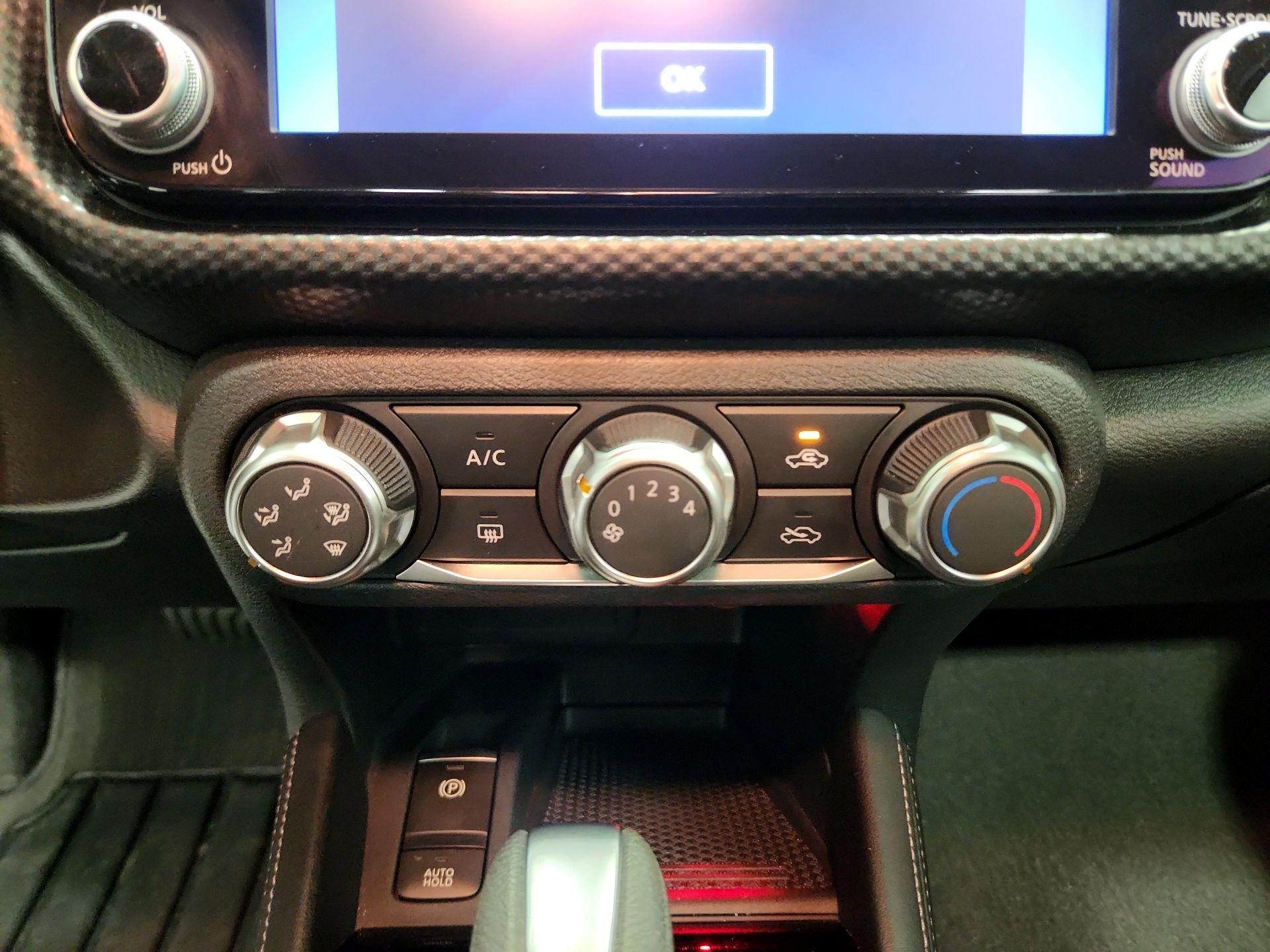 Thumbnail: 2024 Nissan Kicks - 15