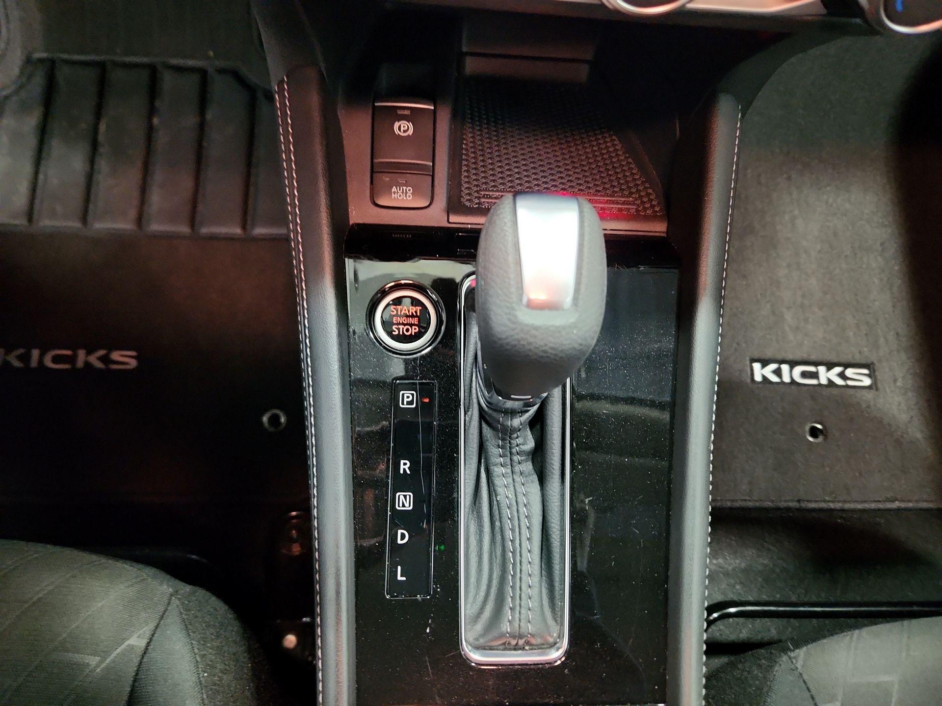 Thumbnail: 2024 Nissan Kicks - 16