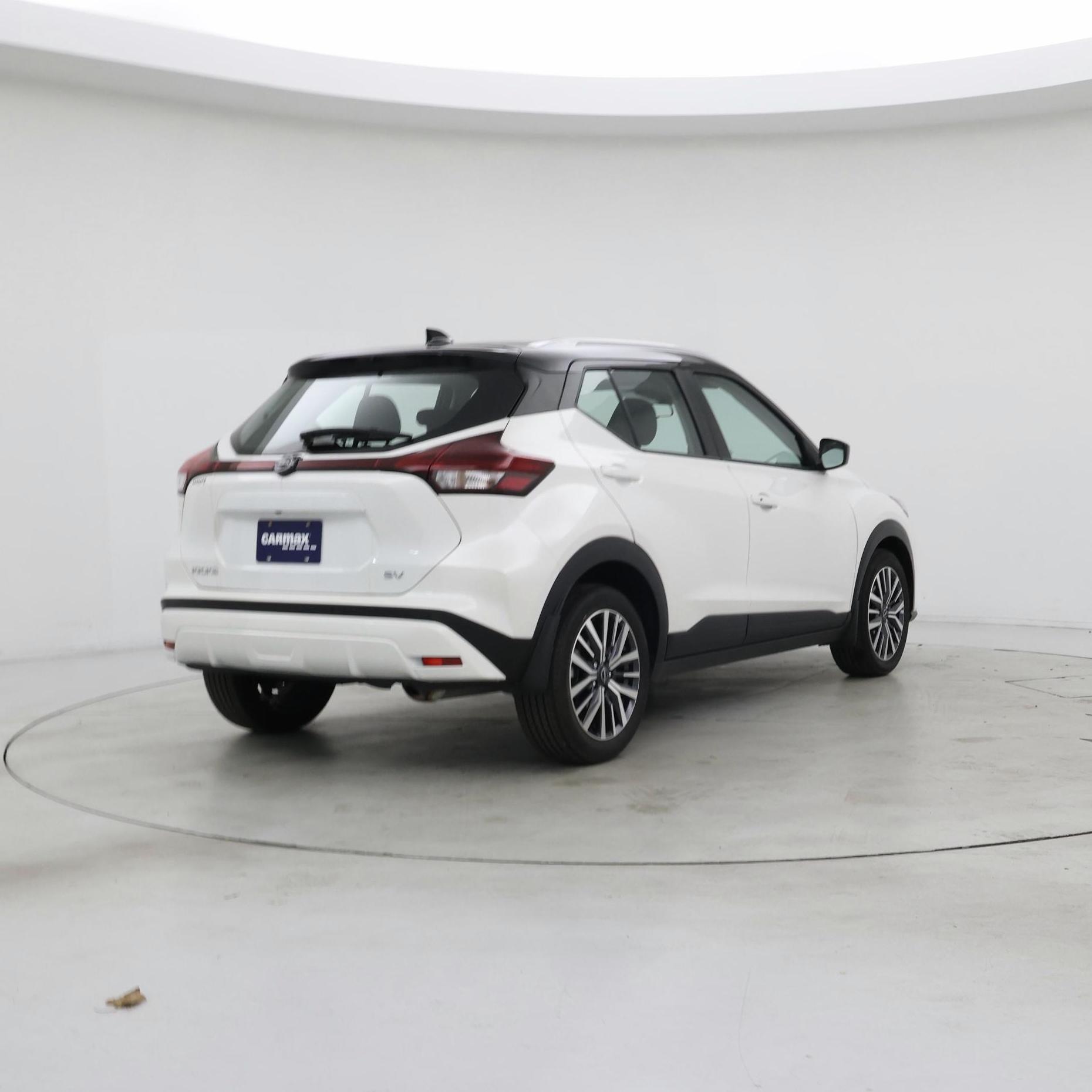 Thumbnail: 2024 Nissan Kicks - 8