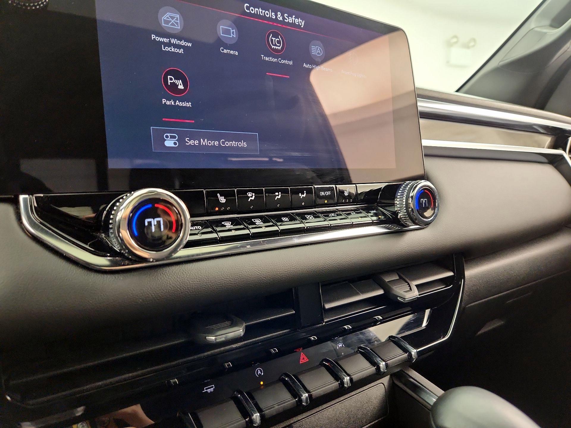 Thumbnail: 2023 GMC Canyon - 17