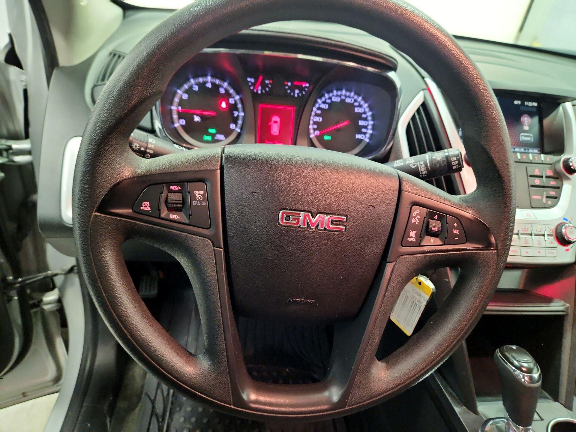 Thumbnail: 2017 GMC Terrain - 10