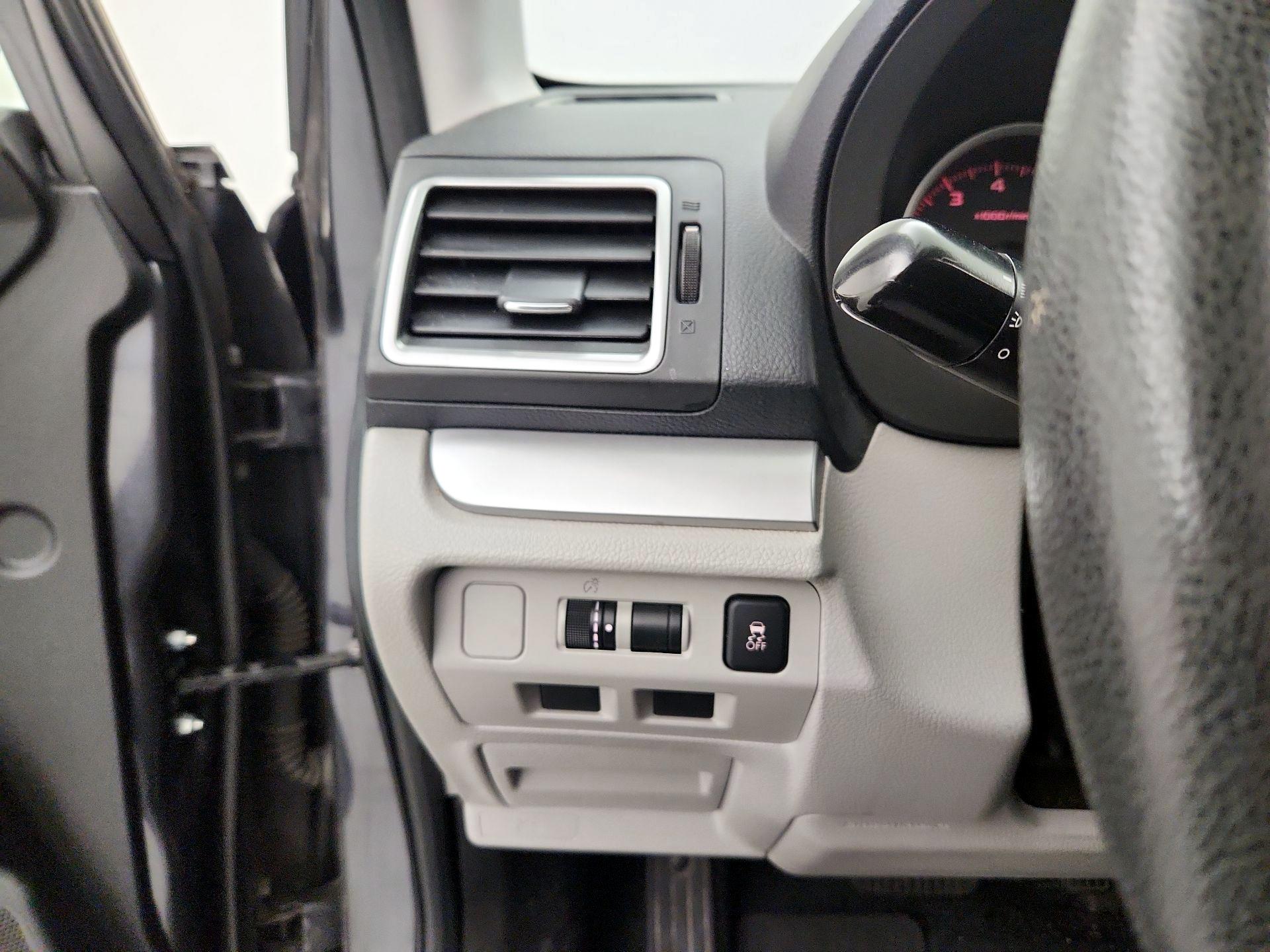 Thumbnail: 2017 Subaru Forester - 13