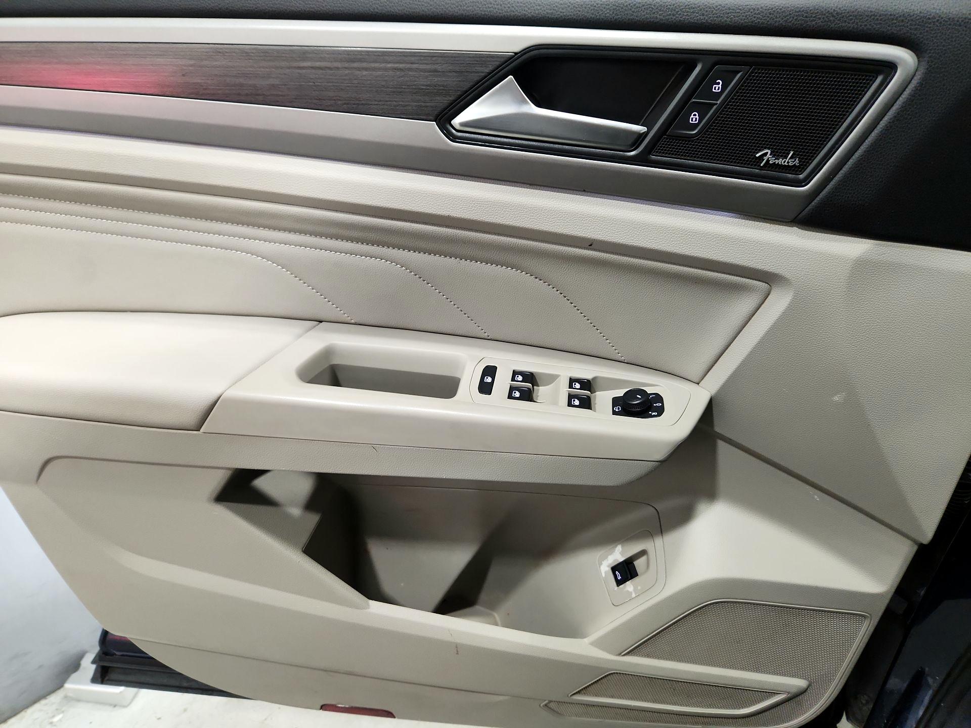 Thumbnail: 2021 Volkswagen Atlas - 12