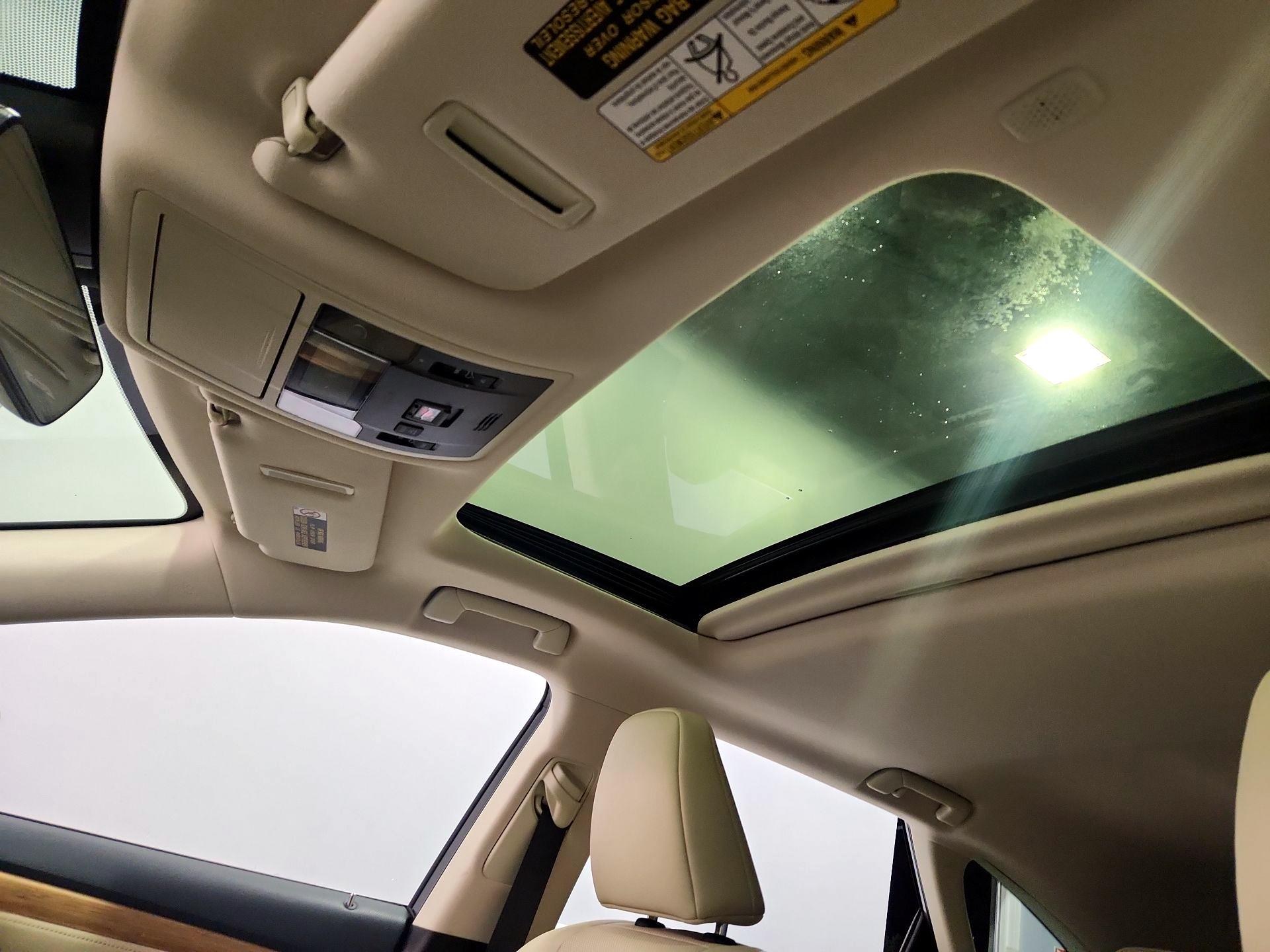 Thumbnail: 2022 Lexus RX - 20