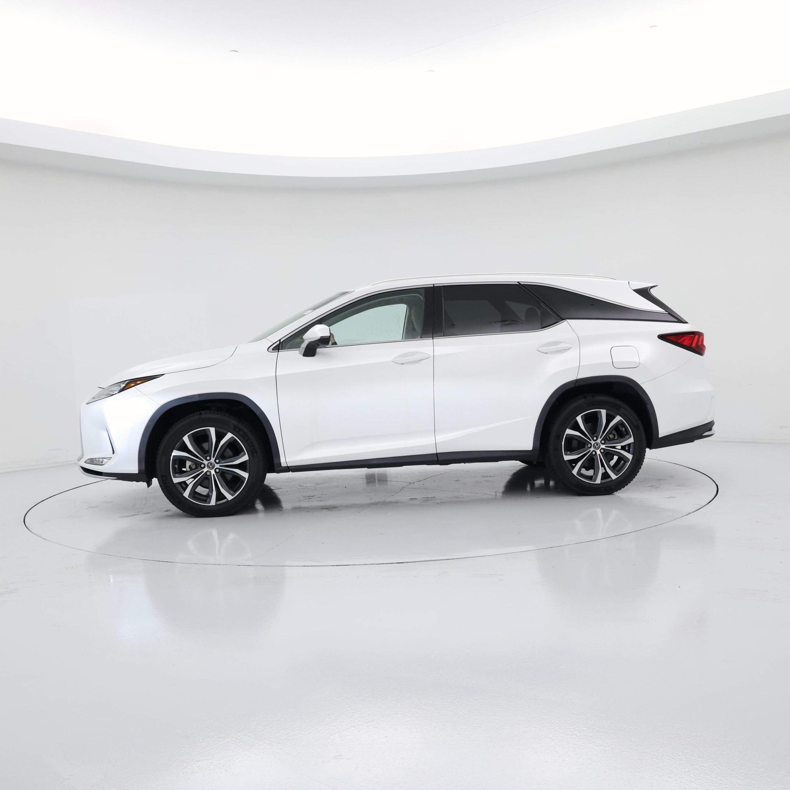 Thumbnail: 2022 Lexus RX - 3