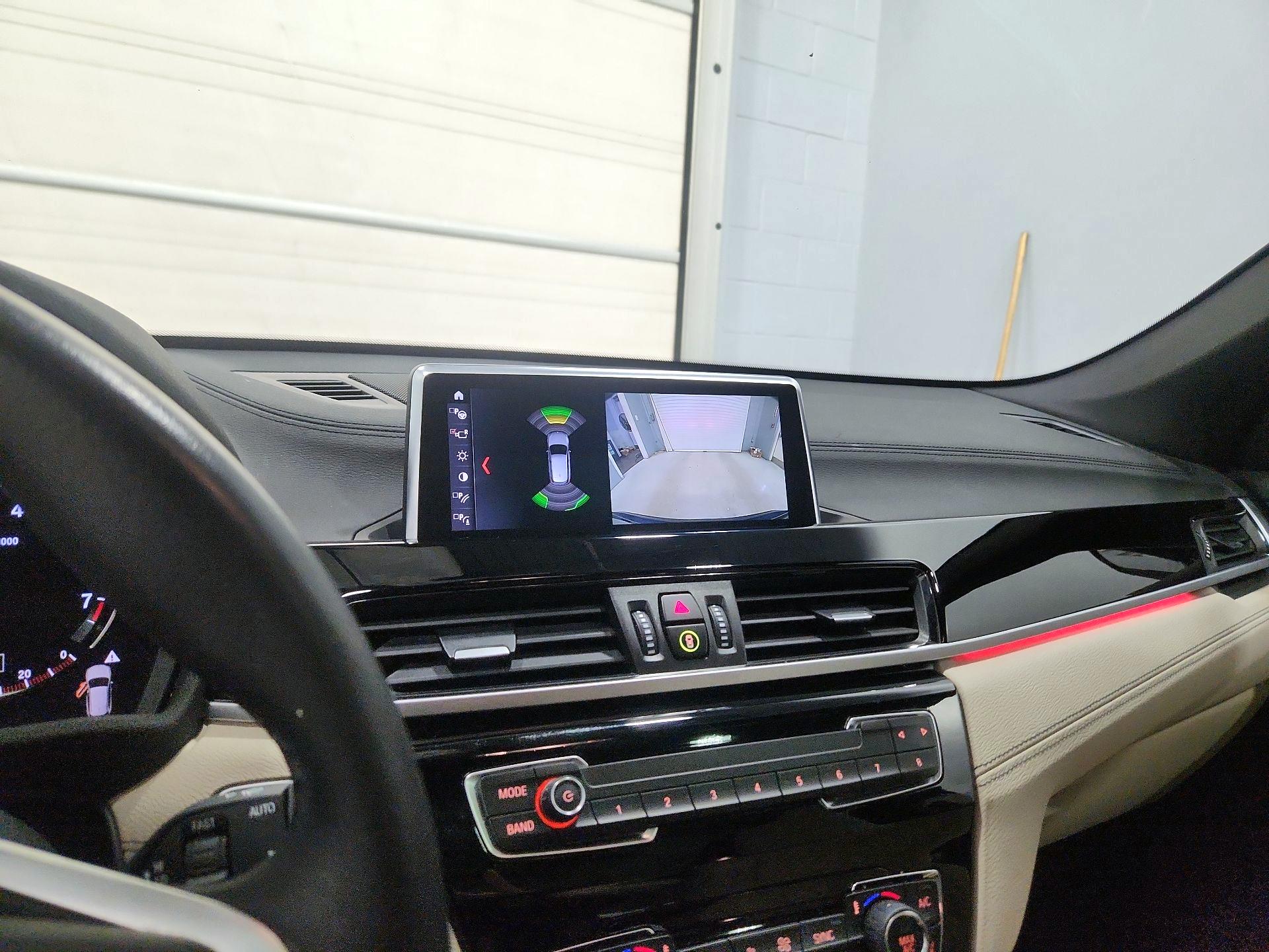 Thumbnail: 2020 BMW X1 - 15