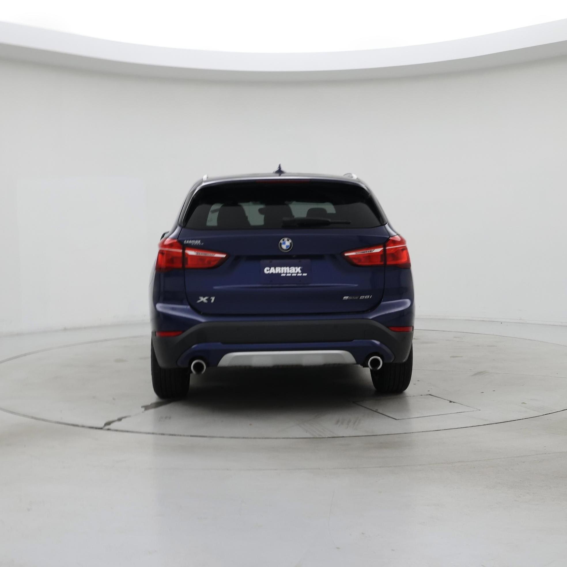 Thumbnail: 2020 BMW X1 - 6