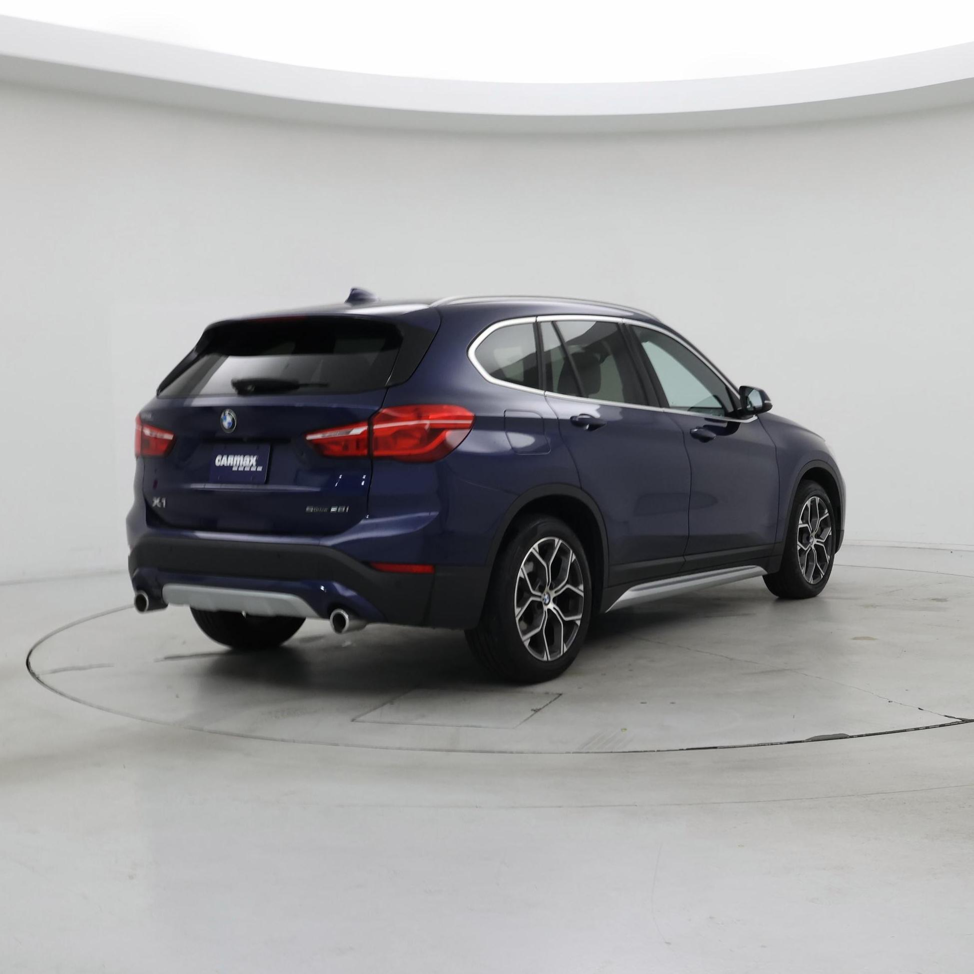 Thumbnail: 2020 BMW X1 - 8