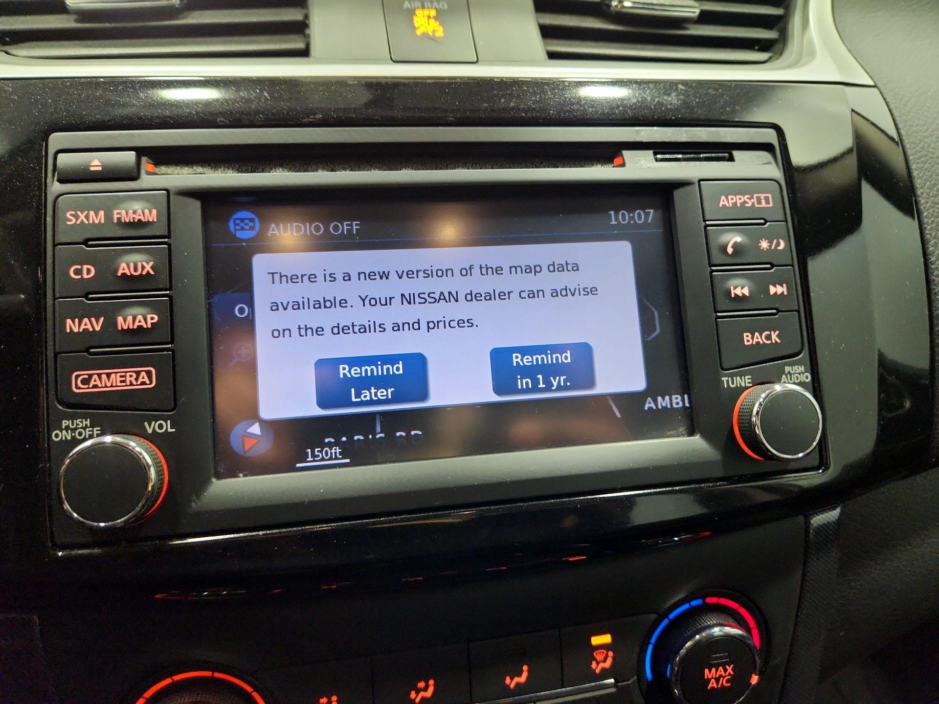 Thumbnail: 2016 Nissan Sentra - 15