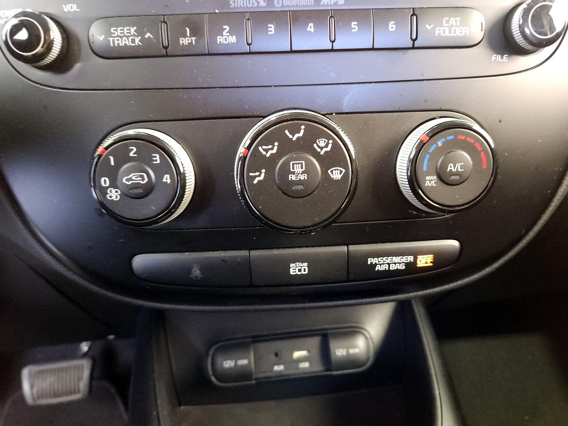 Thumbnail: 2016 Kia Soul - 15