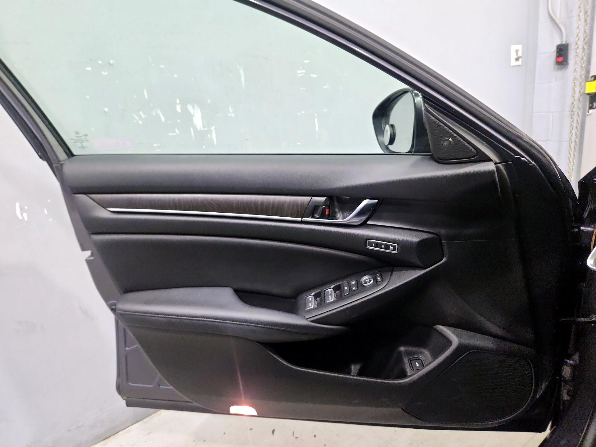 Thumbnail: 2021 Honda Accord - 12