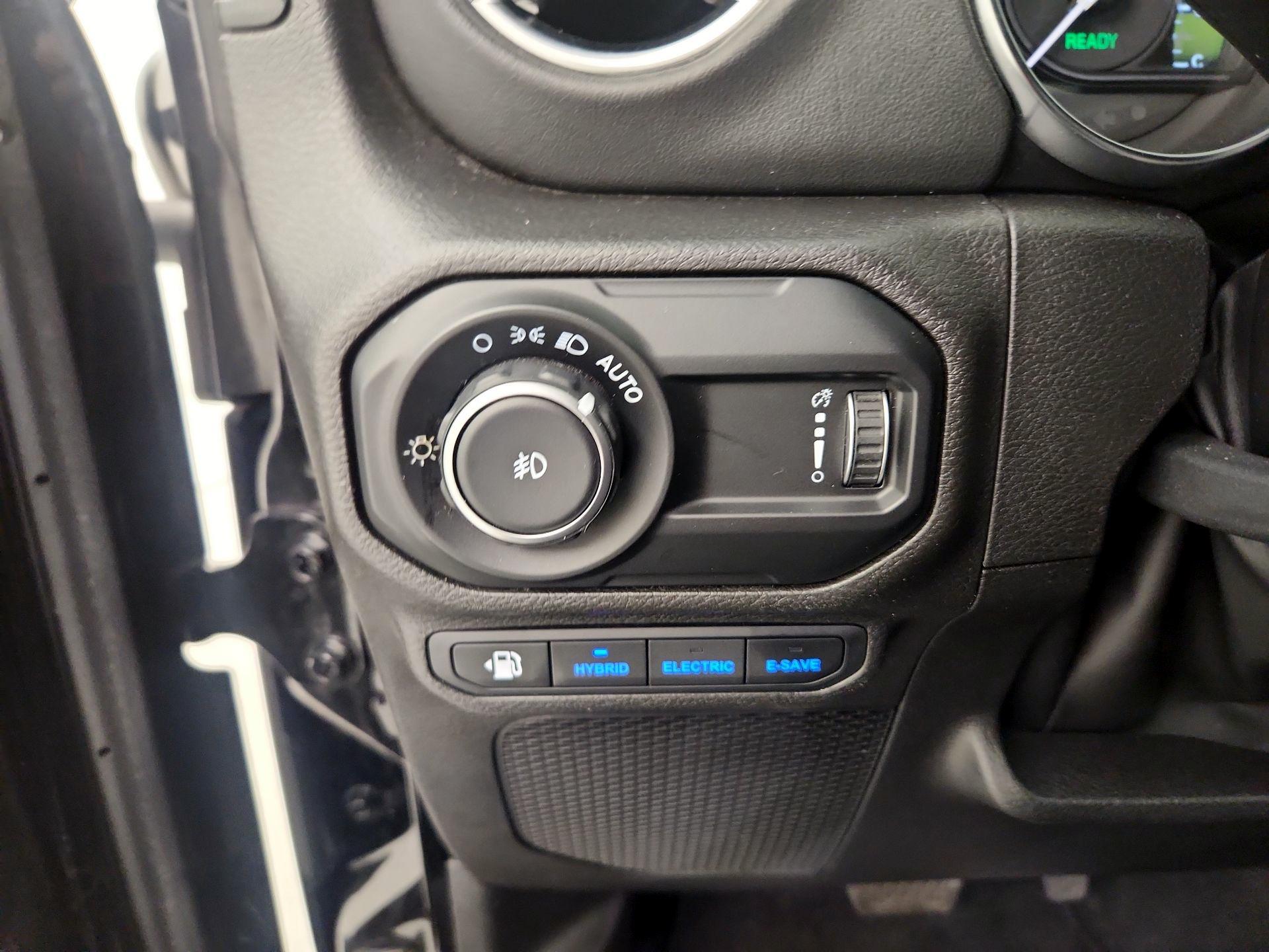 Thumbnail: 2023 Jeep Wrangler - 11