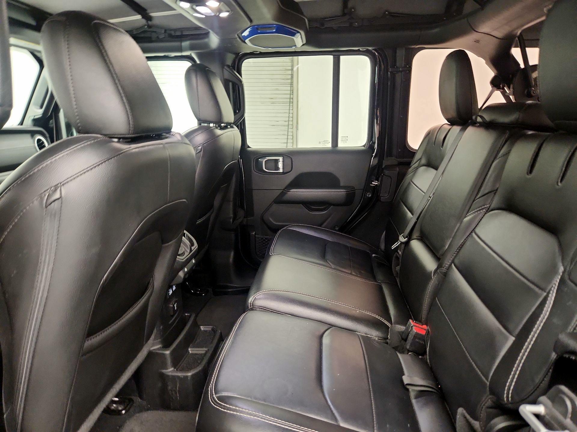 Thumbnail: 2023 Jeep Wrangler - 17