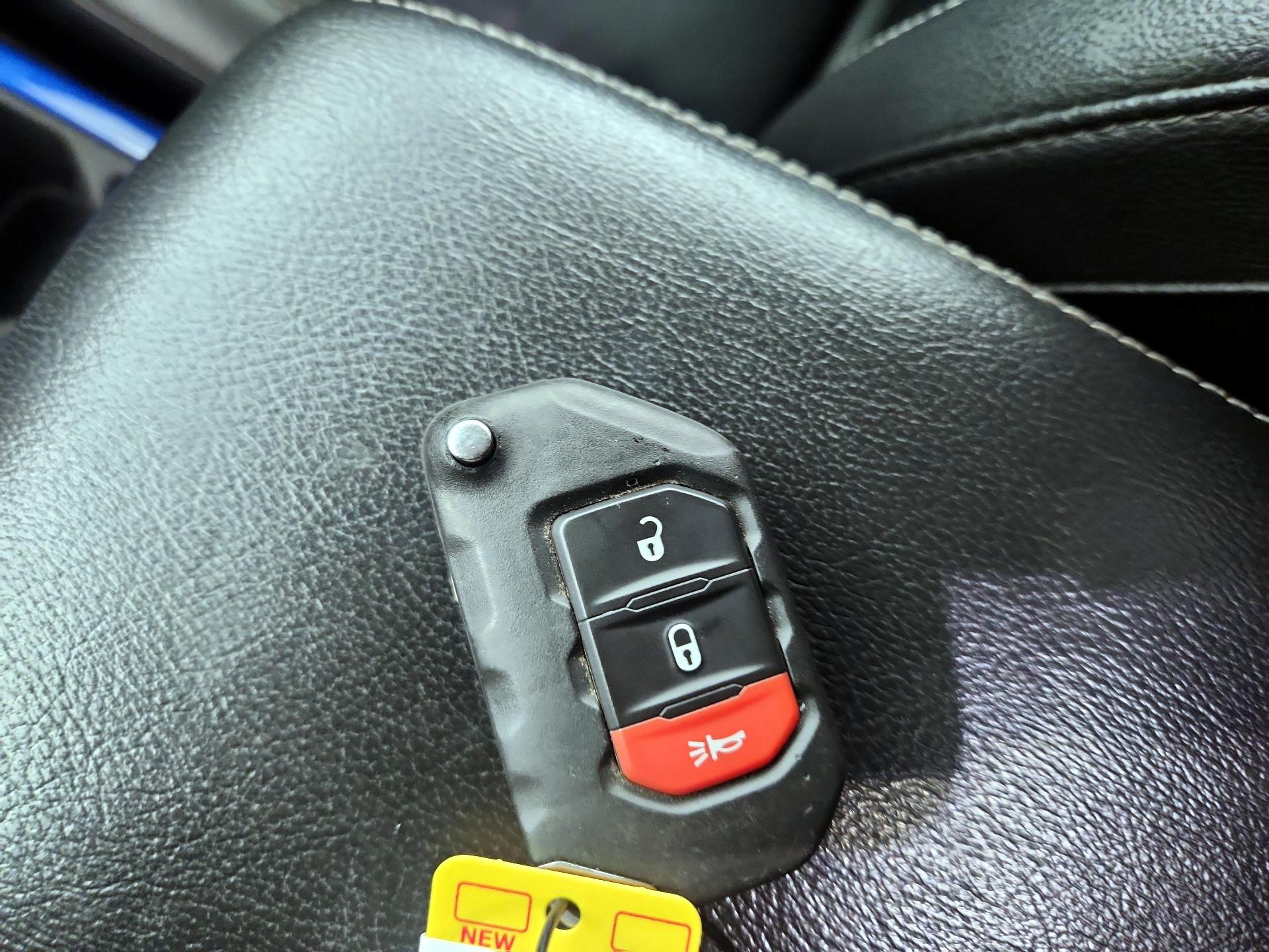 Thumbnail: 2023 Jeep Wrangler - 20