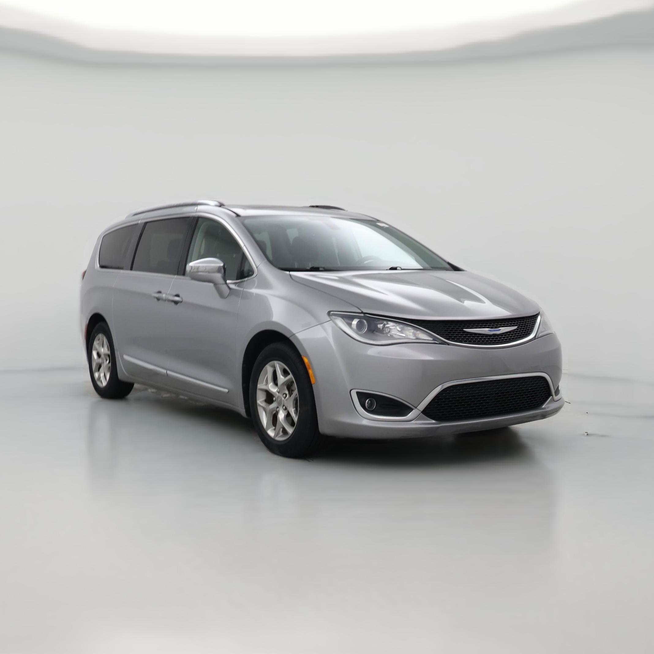 Thumbnail: 2018 Chrysler Pacifica - 1