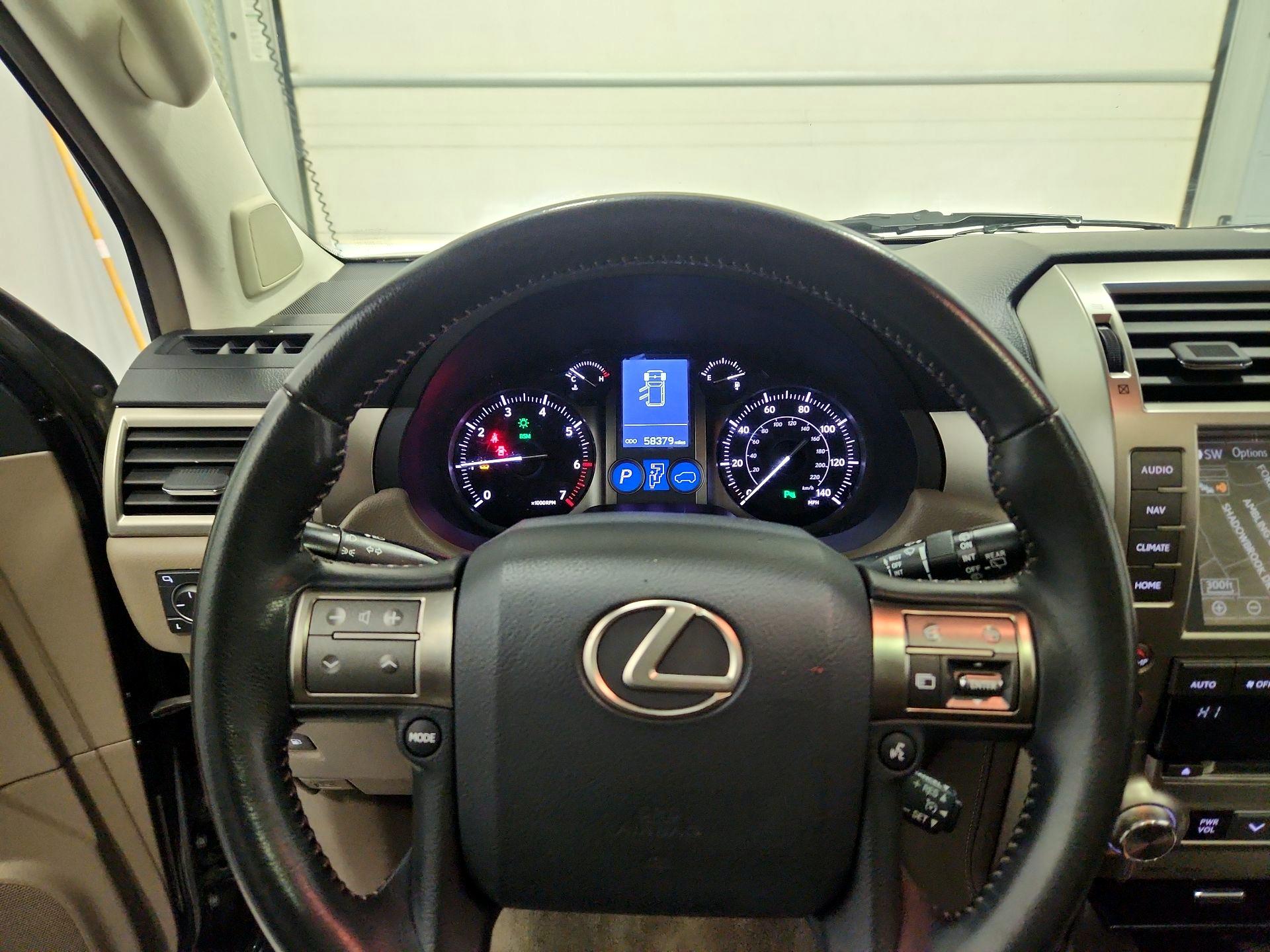 Thumbnail: 2018 Lexus GX - 10