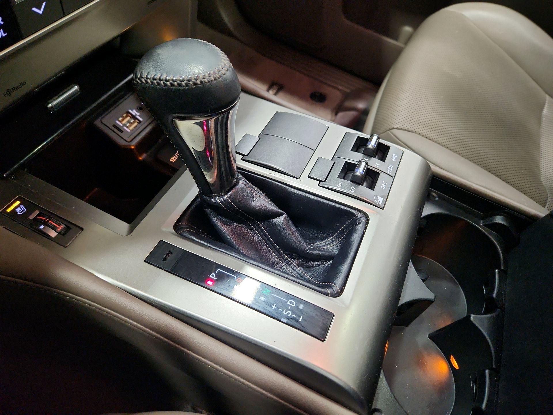 Thumbnail: 2018 Lexus GX - 18